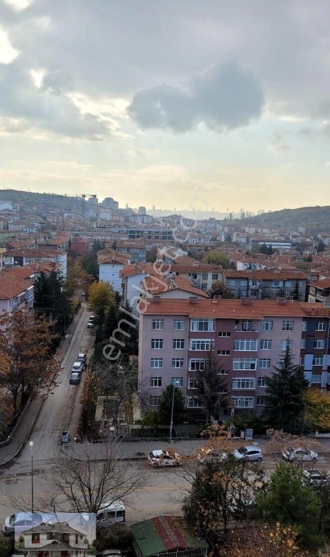 Genç Emlaktan Örnek Mahallesinin En Nezih Sitesinde 9.katta Full Yapılı Satılık Daire - Görsel 19