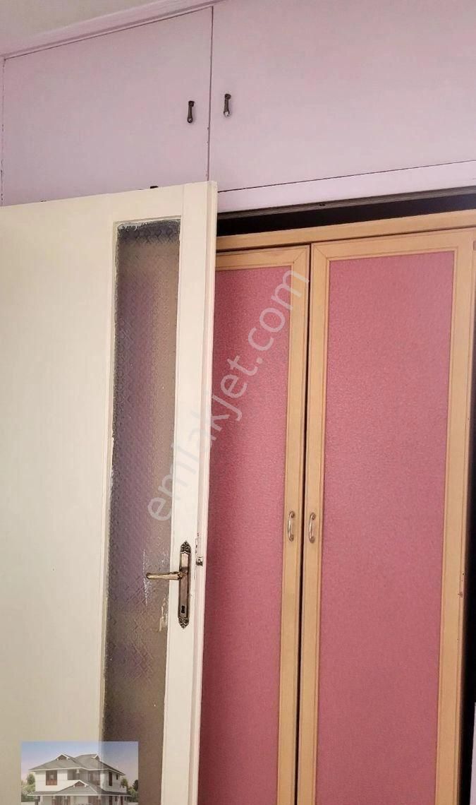 Genç Emlaktan Örnek Mahallesinin En Nezih Sitesinde 9.katta Full Yapılı Satılık Daire - Görsel 6