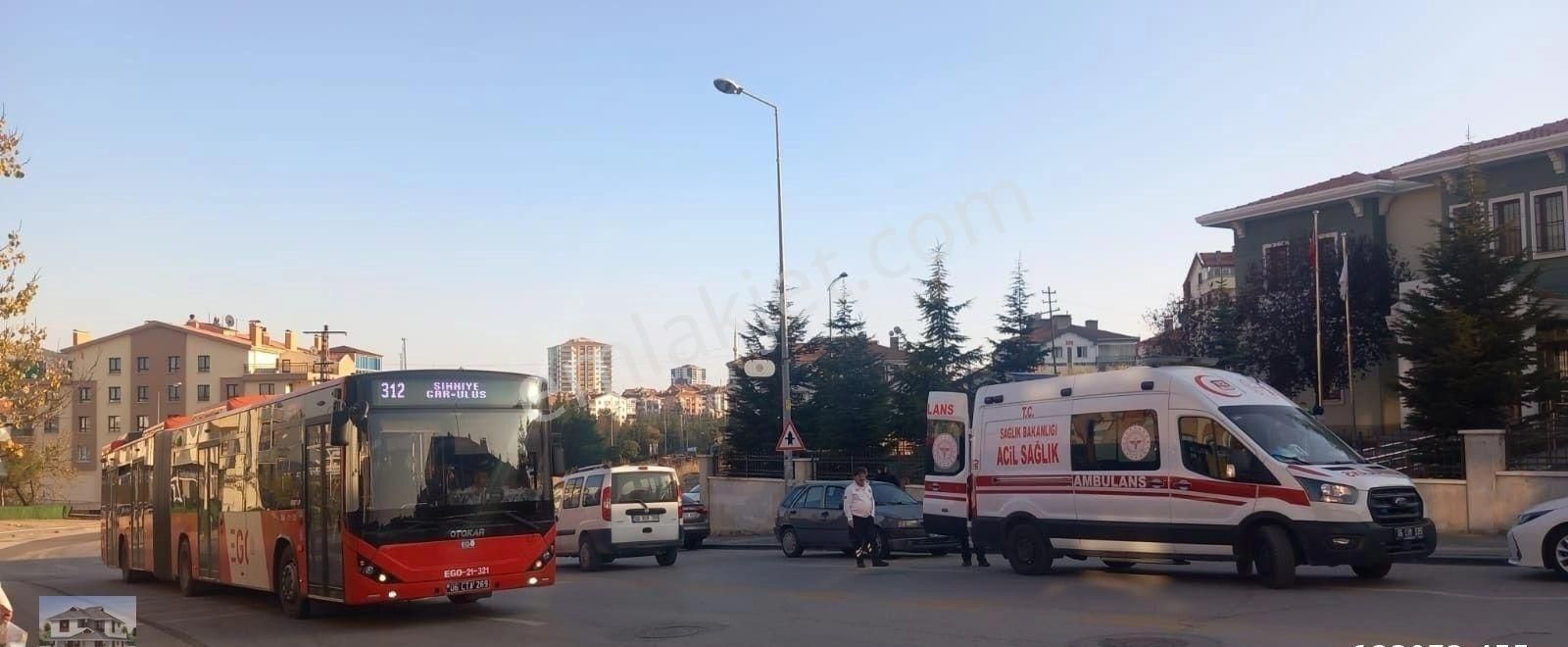 Genç Emlaktan Karapürçekte Satılık Dükkan - Görsel 2