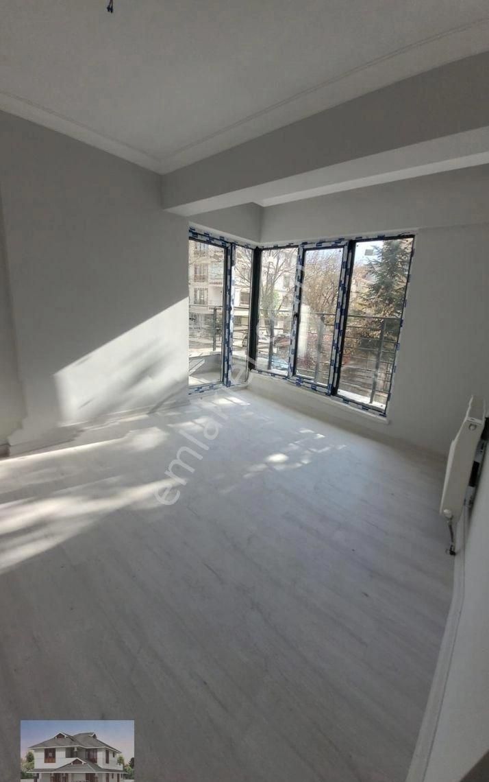 Genç Emlaktan Aydınlıkevlerde Yeni Binada 3+1 Satılık Daire - Görsel 15