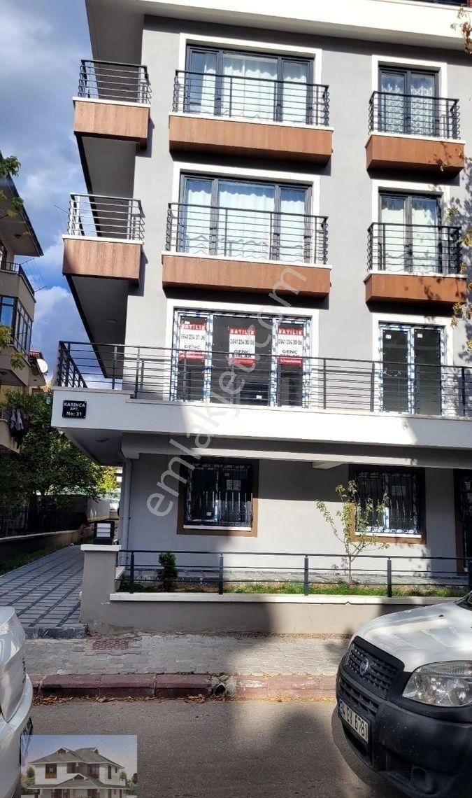 Genç Emlaktan Aydınlıkevlerde Yeni Binada 3+1 Satılık Daire