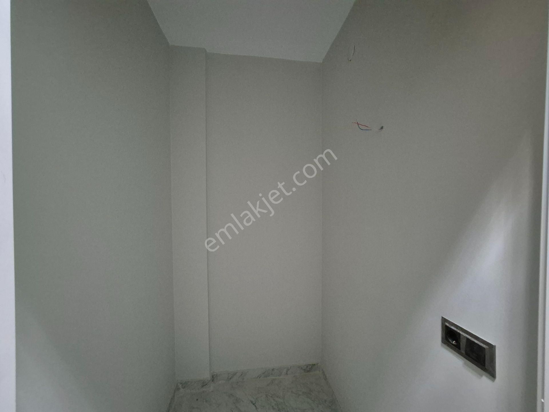 Yüksek Kredi İmkanlı Yemek Odalı İç Mimarı Tasarımlı Site İçi 3+1 Kilerli Ultra Lüks Daireler - Görsel 42