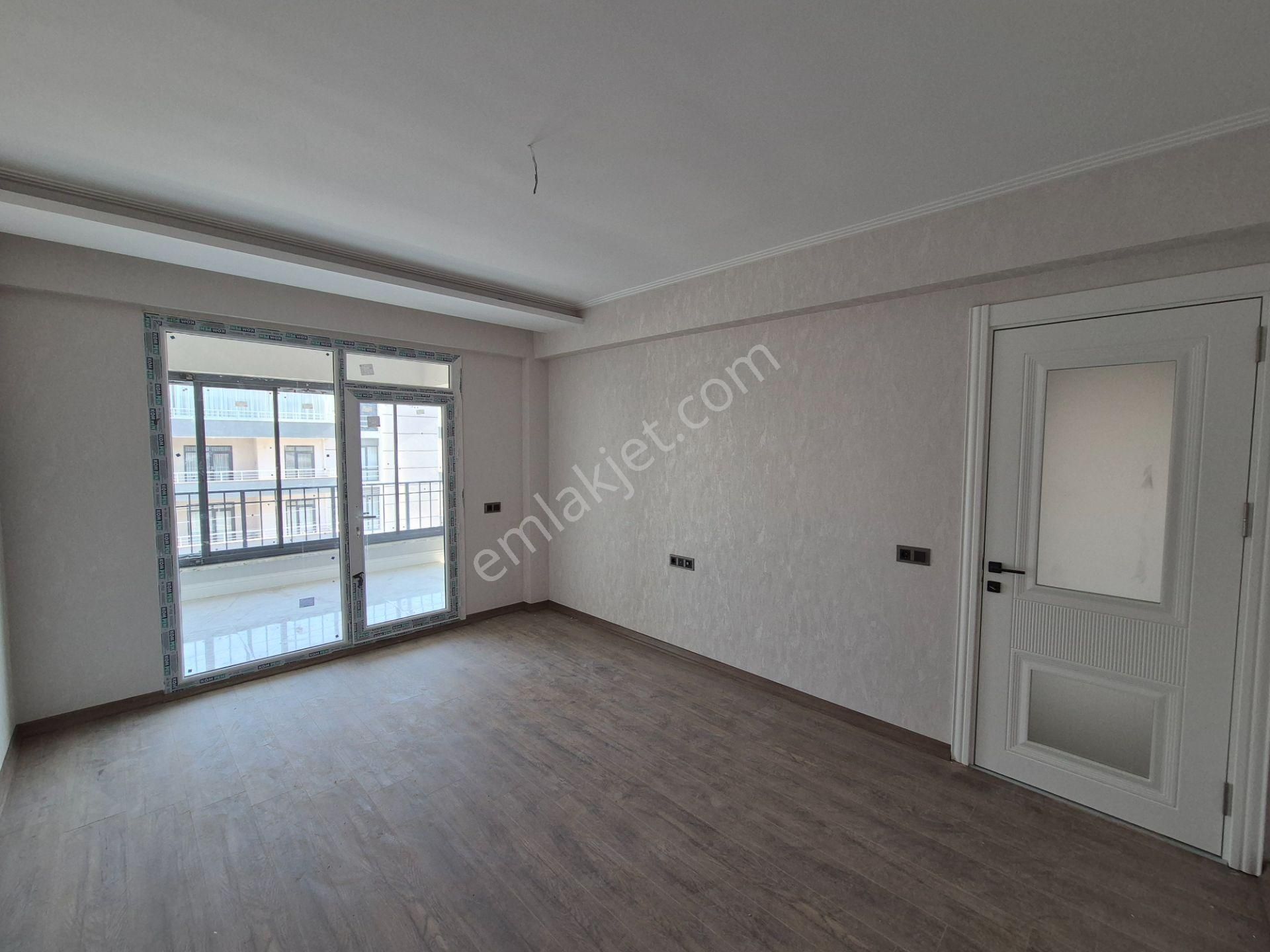 Yüksek Kredi İmkanlı Yemek Odalı İç Mimarı Tasarımlı Site İçi 3+1 Kilerli Ultra Lüks Daireler - Görsel 4