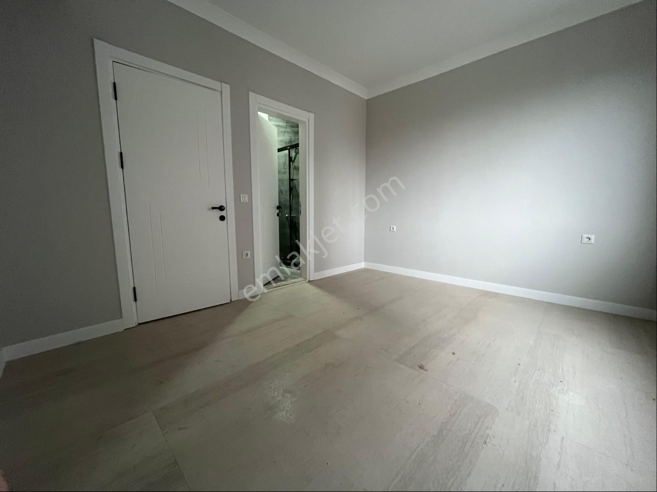 Site İçi Ebeveyn Banyolu Çift Balkonlu Lüks 3+1 Daire - Görsel 20