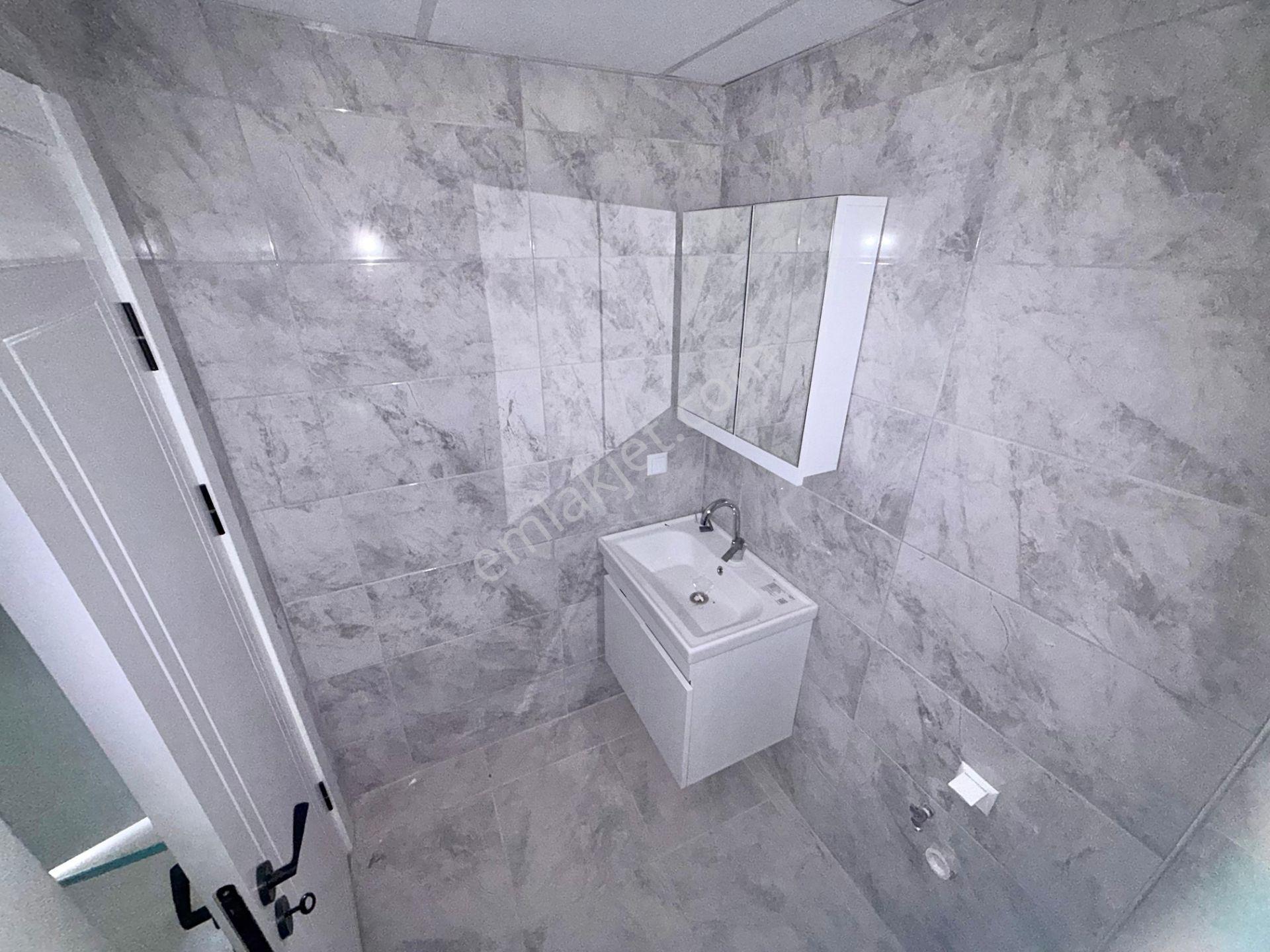 Home And Car'dan Edremite Ayrı Mutfaklı Önü Açık 2+1 Sıfır Daire - Görsel 16