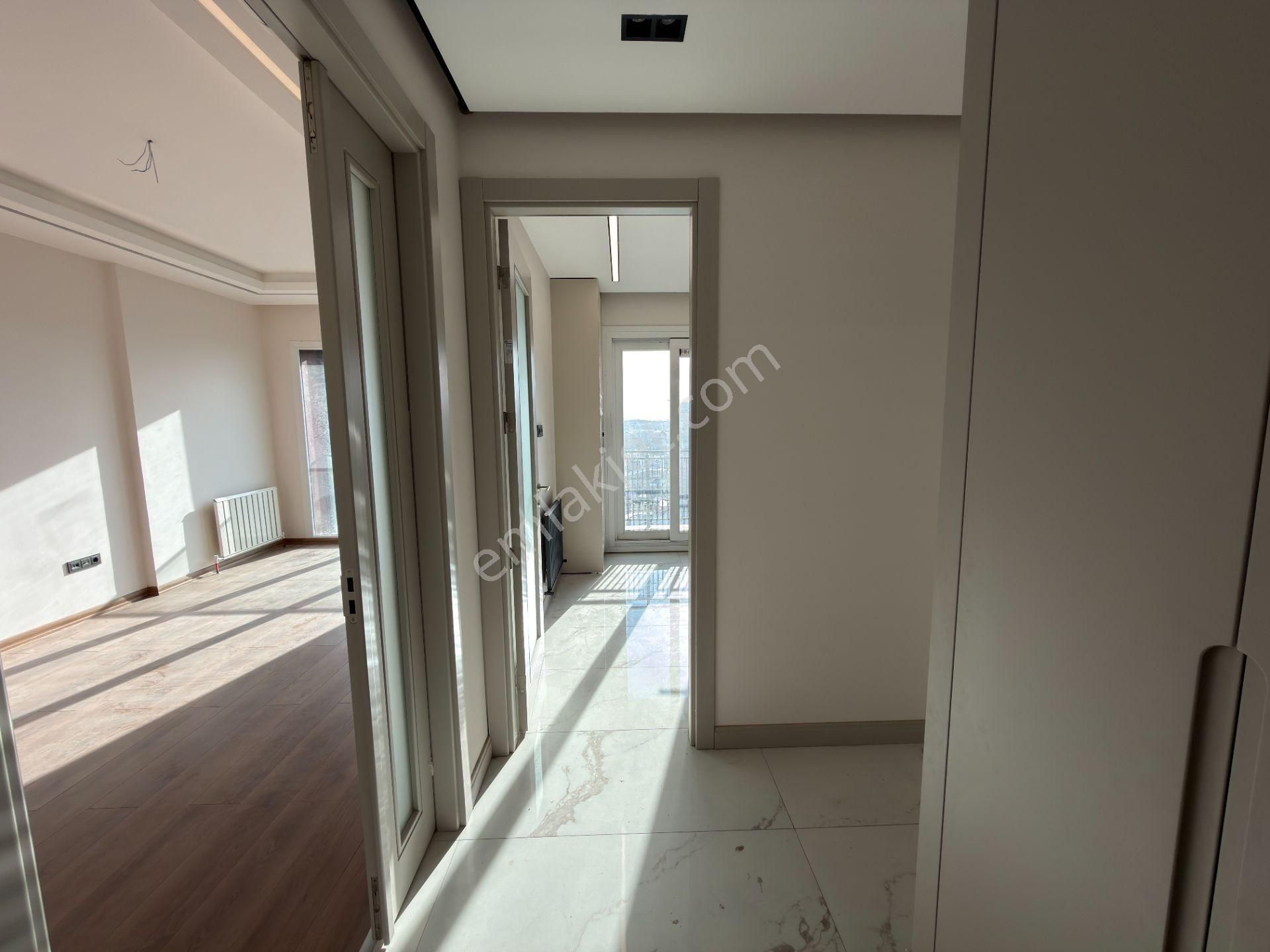 Site İçerisinde Akıllı Ev Sistemli Lüks 2+1 Daire - Görsel 15