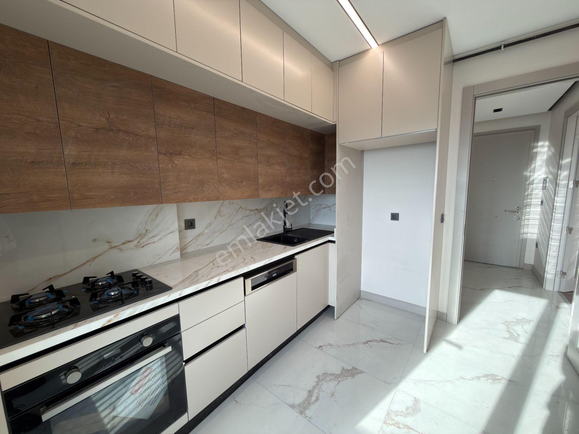 Site İçerisinde Akıllı Ev Sistemli Lüks 2+1 Daire - Görsel 2