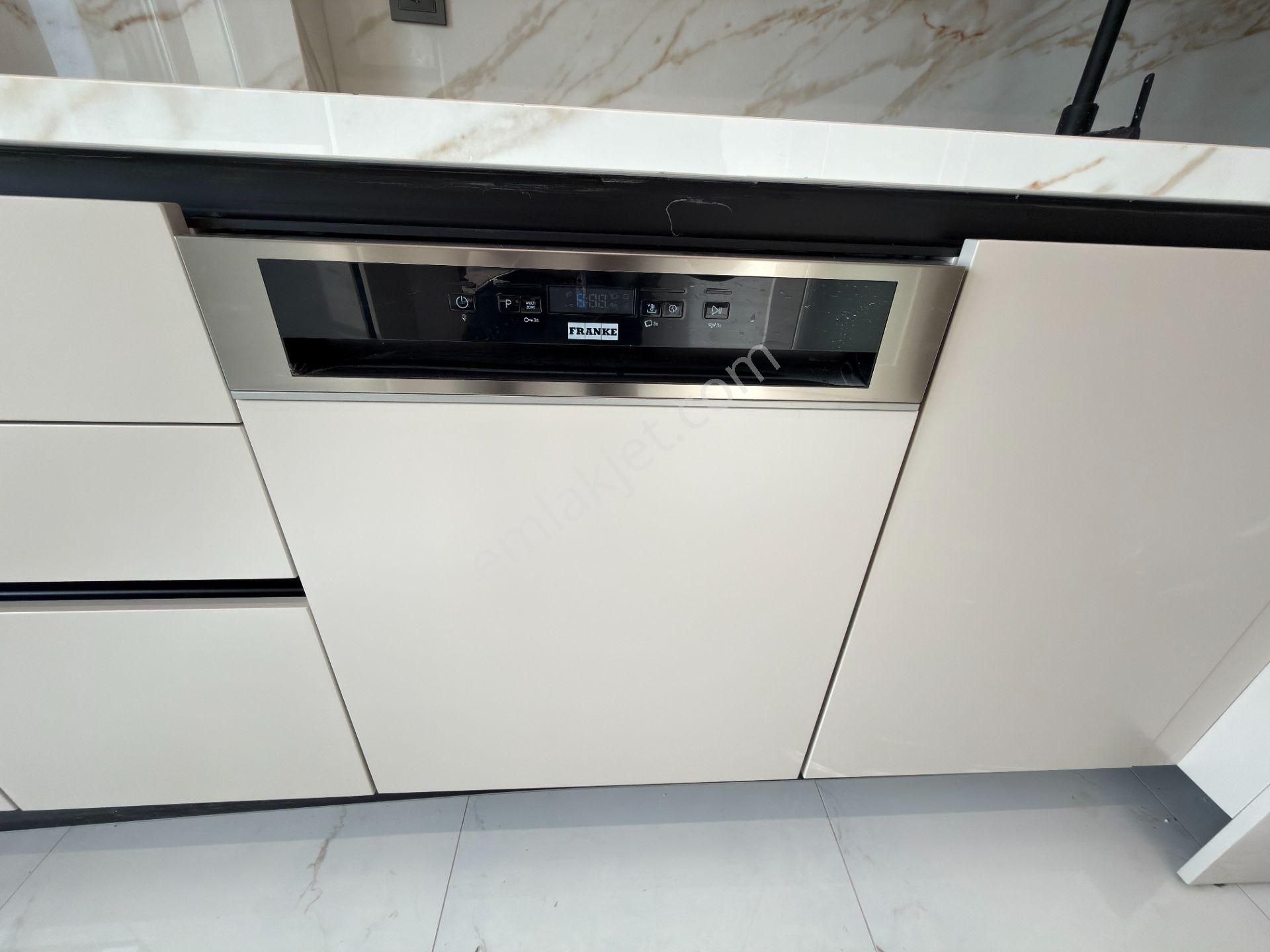 Site İçerisinde Akıllı Ev Sistemli Lüks 2+1 Daire - Görsel 18