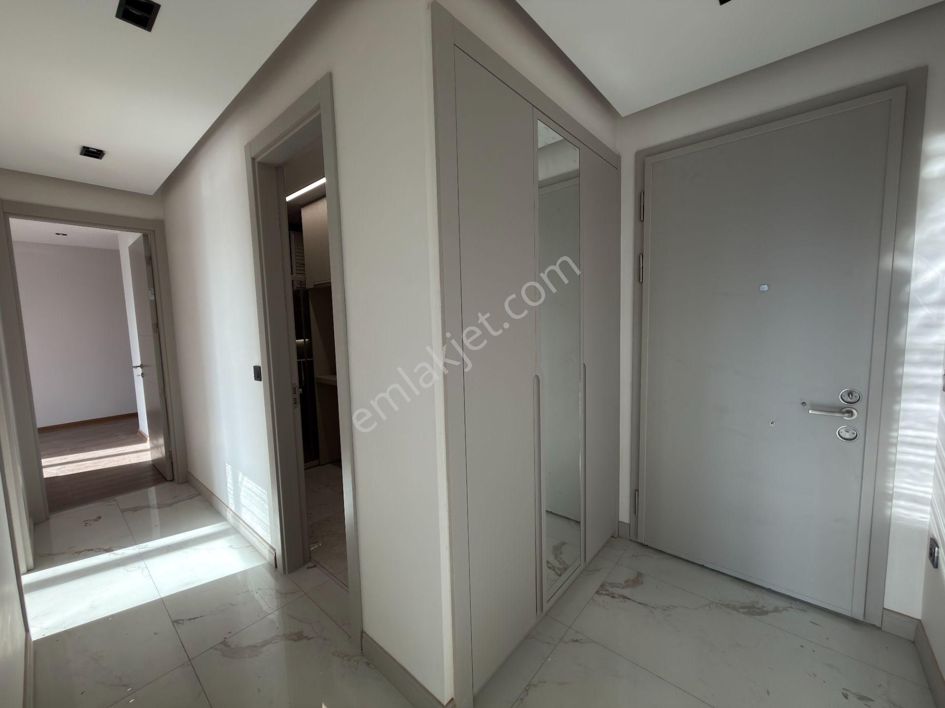 Site İçerisinde Akıllı Ev Sistemli Lüks 2+1 Daire - Görsel 13