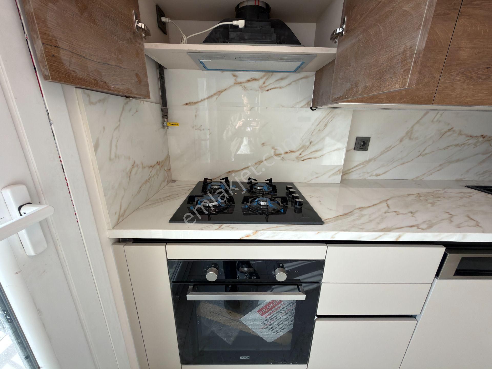 Site İçerisinde Akıllı Ev Sistemli Lüks 2+1 Daire - Görsel 17