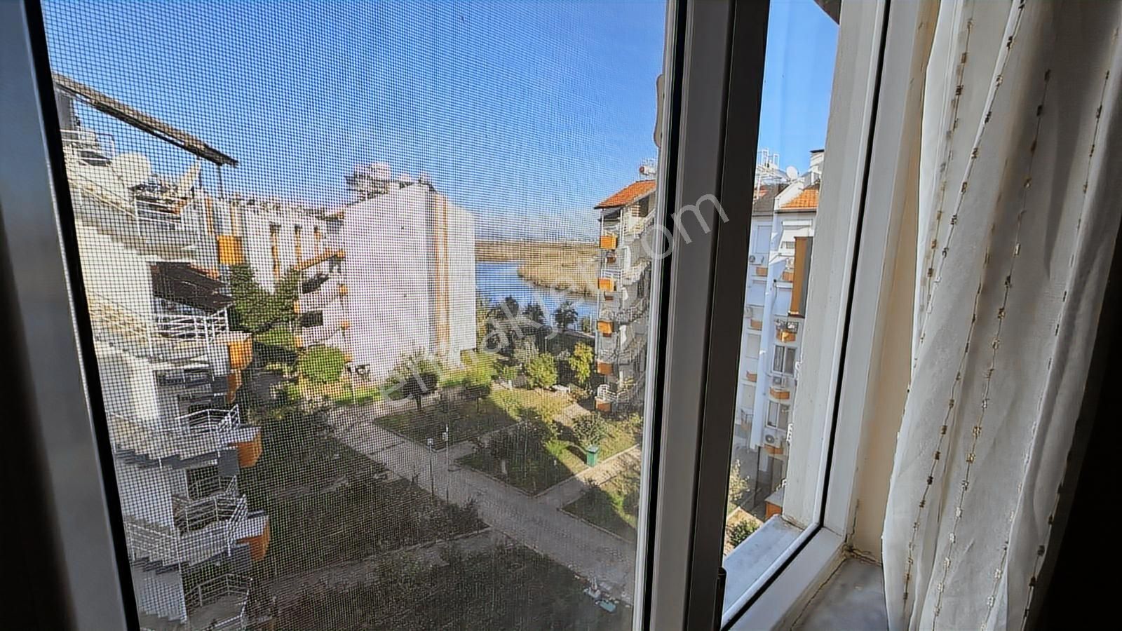 Kundu'nun En Prestijli Sitesinde 2+1 Satılık Dubleks - Görsel 17
