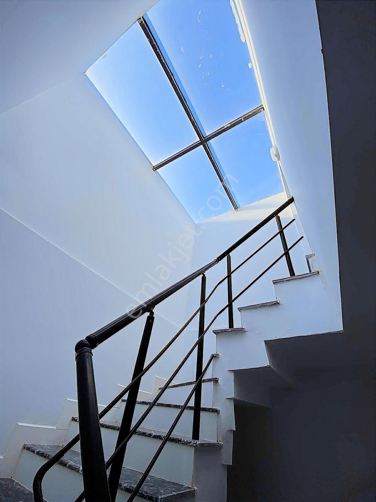 Tekirdağ Çorlu Yenice Trakpark Sitesinde 3.5+1 Kiralık Villa - Görsel 19