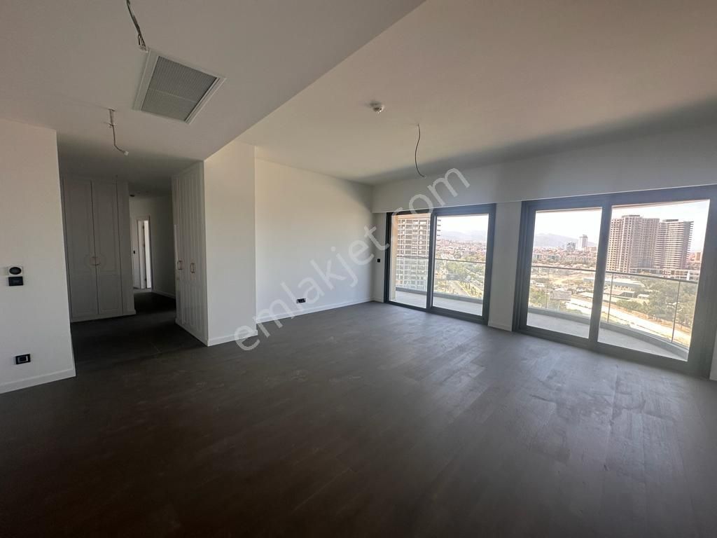 Emlak Buraya/ İzmir Bornova Folkart Vega'da Satılık 3+1 Daire - Görsel 26