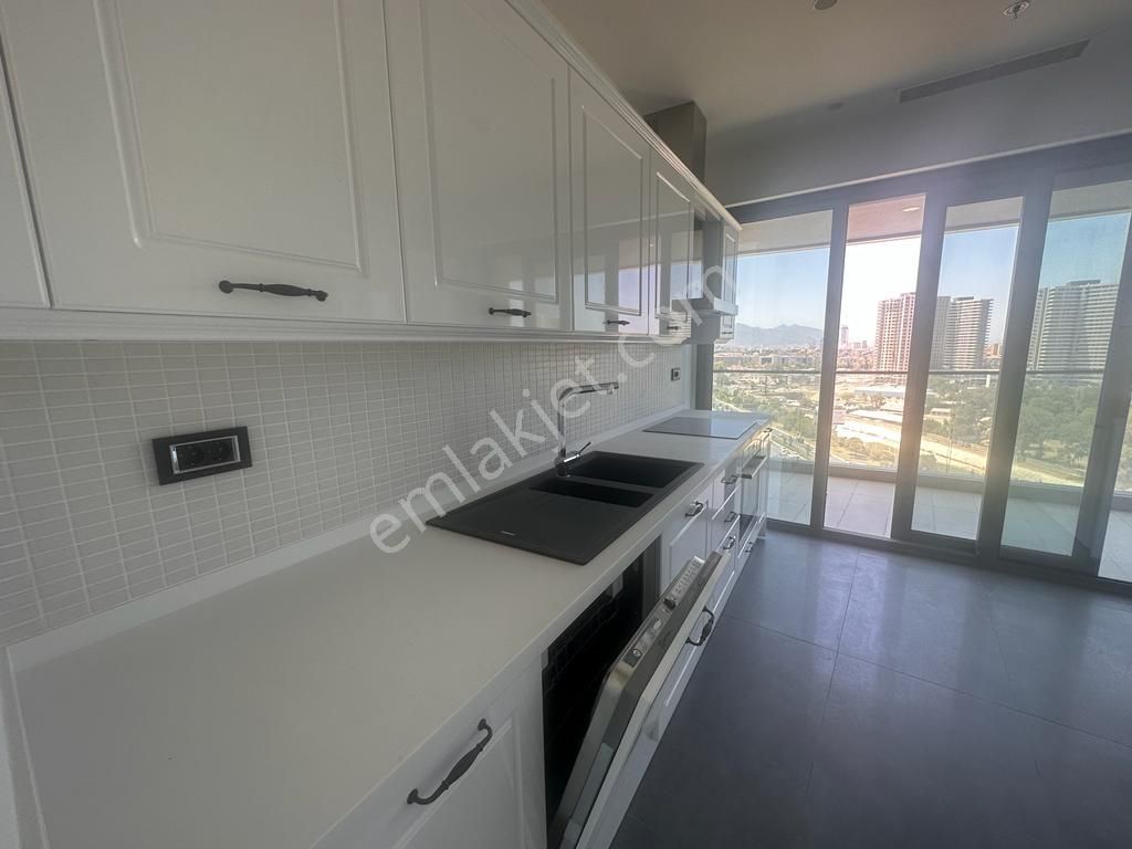 Emlak Buraya/ İzmir Bornova Folkart Vega'da Satılık 3+1 Daire - Görsel 13