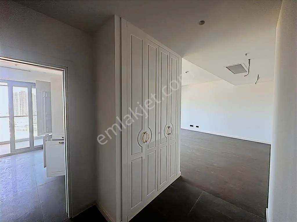 Emlak Buraya/ İzmir Bornova Folkart Vega'da Satılık 3+1 Daire - Görsel 4