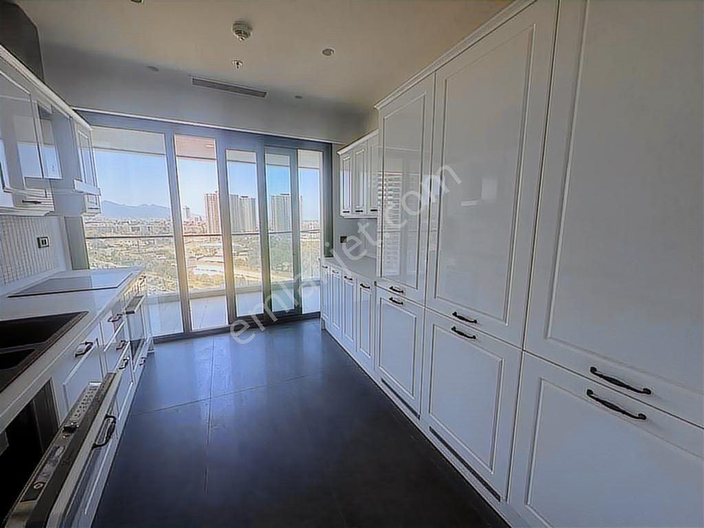 Emlak Buraya/ İzmir Bornova Folkart Vega'da Satılık 3+1 Daire - Görsel 9