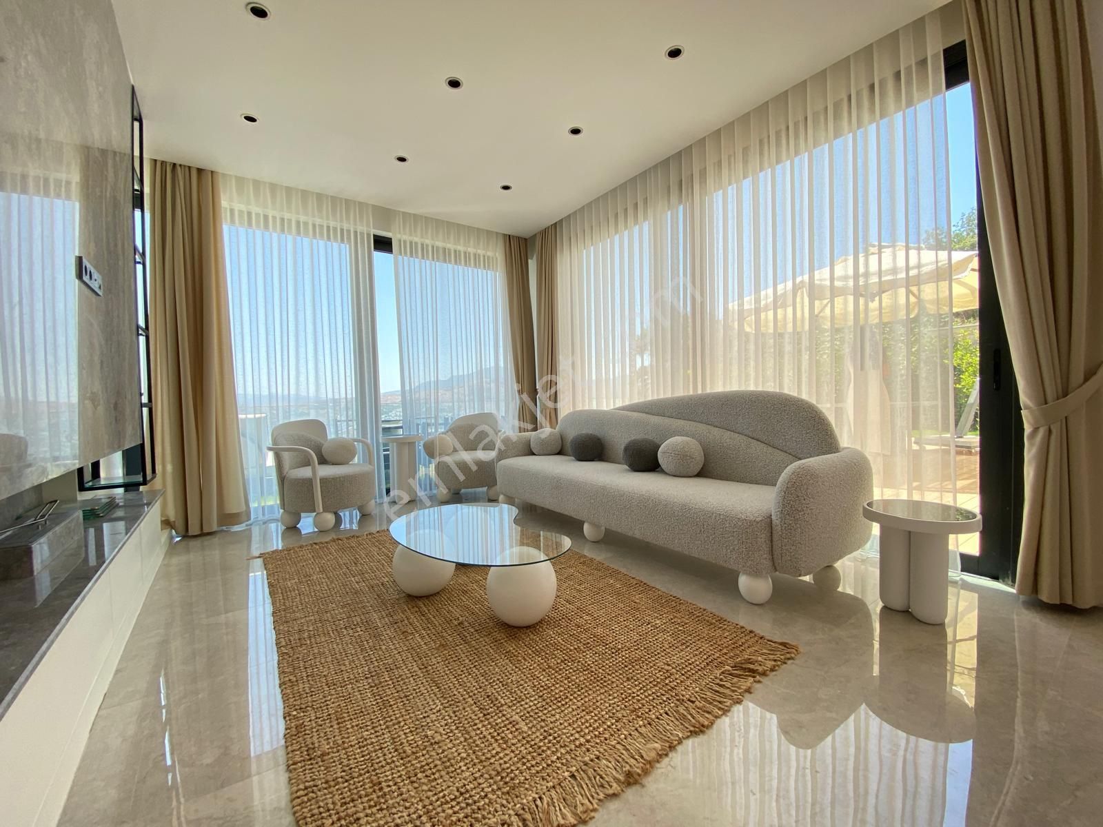 Bodrum'da Satılık Gündoğanda Deniz Manzaralı 3+1 Villa - Görsel 6