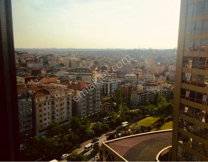 Bomonti Modern Palas’da Yüksek Katta Eşyalı Satılık 2+1 Daire - Görsel 4