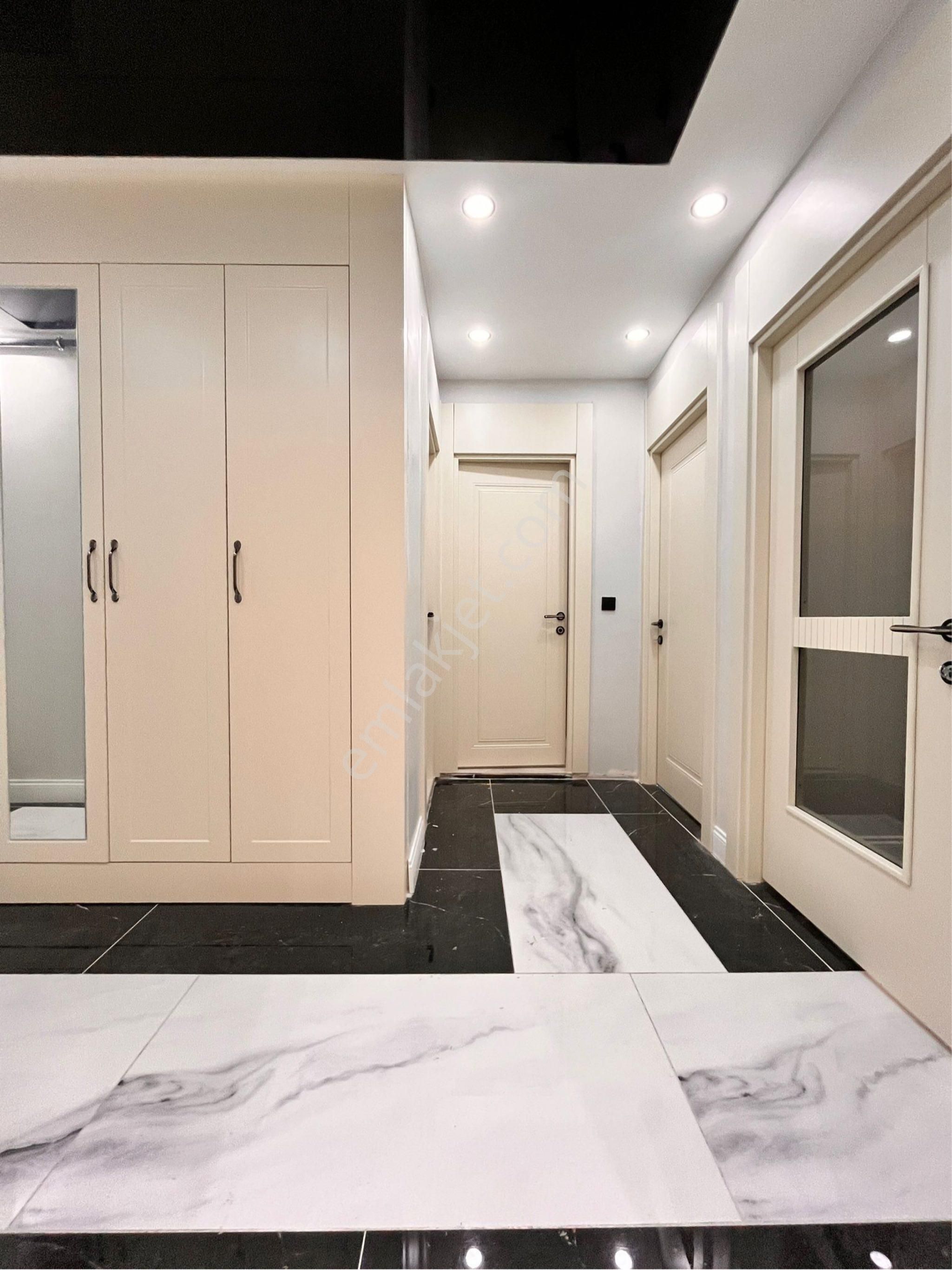 Bu İlanda Her Şey Doğru - Görsel 4