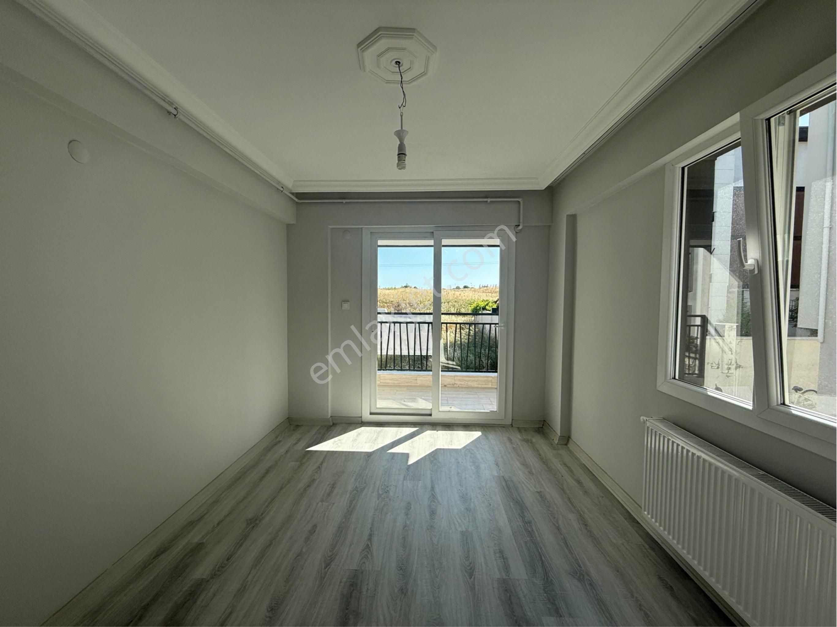 Seferihisar Gözler Cad Yakını Kapalı Mutfak Satılık 3+1 Daire - Görsel 11