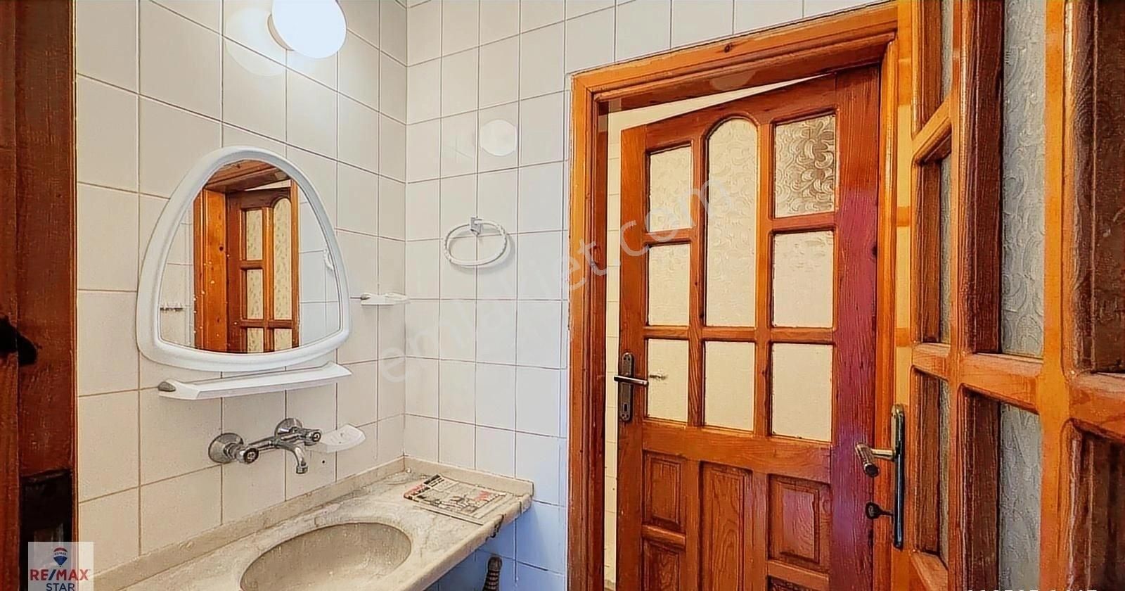 Aşağıpazarcı Mah. De Kıralık Ara Kat 2+1 Daıre - Görsel 18