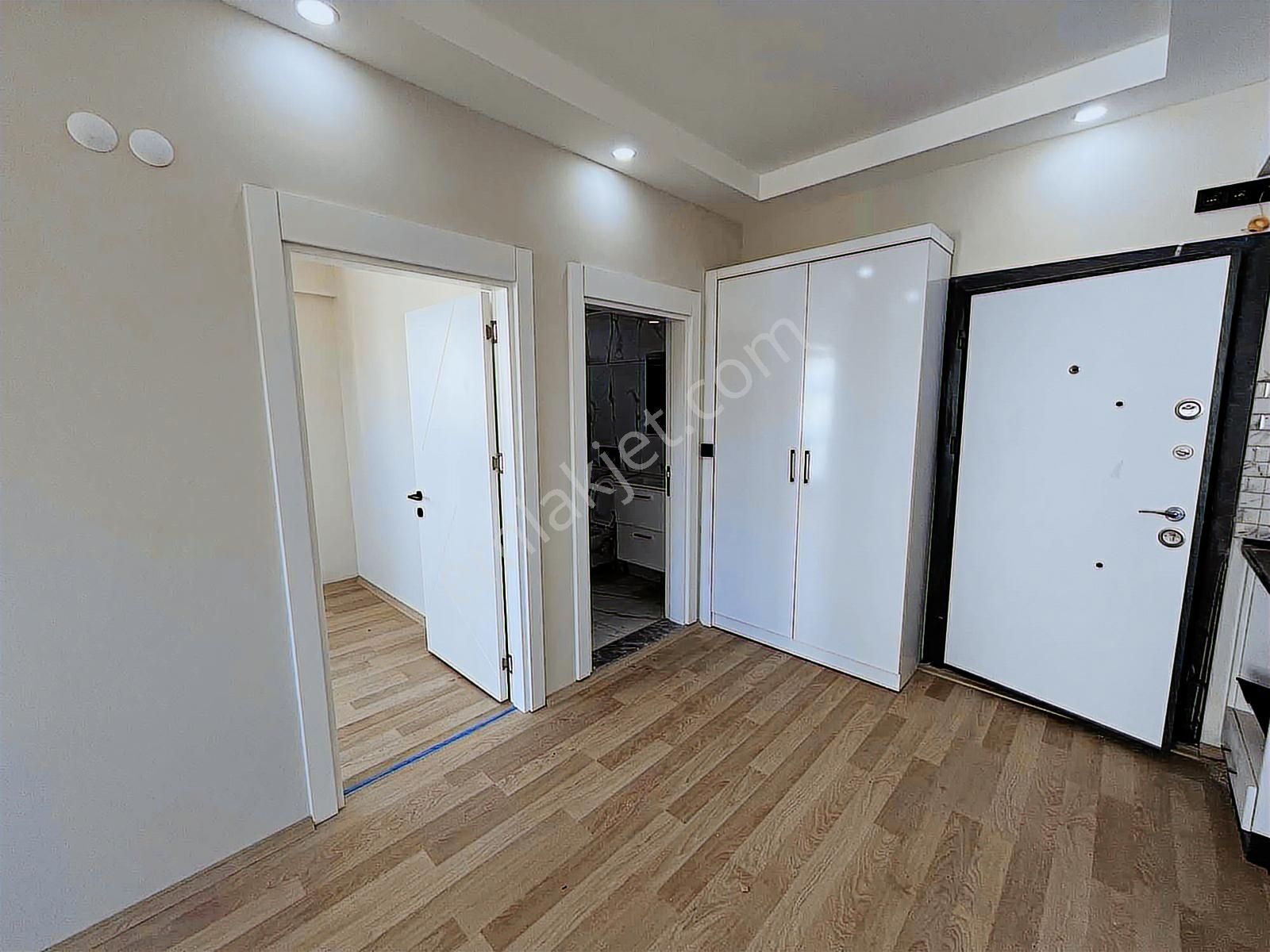 Kökce'den Kumluca Merkez De Satılık Lüks 1+1 Daire - Görsel 8