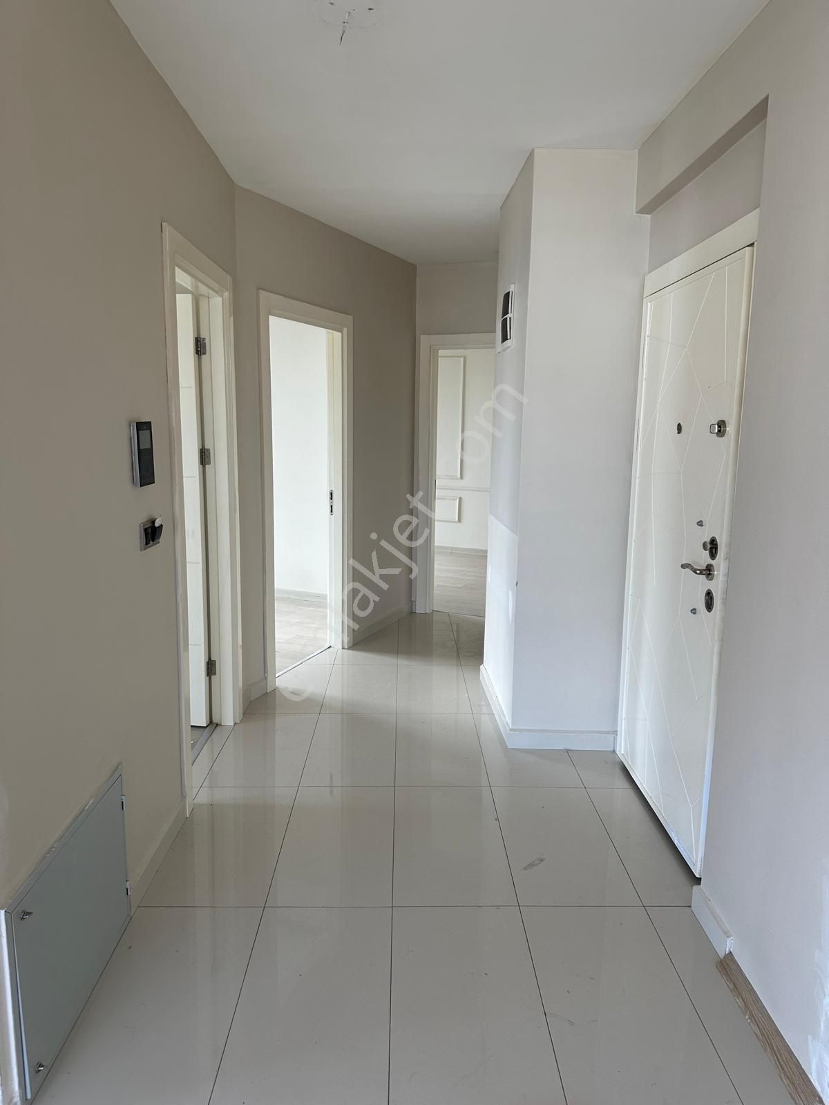 Bornova Avcılar Prestijde Kiracısız 3+1 Havuz Cepheli Satılık - Görsel 34