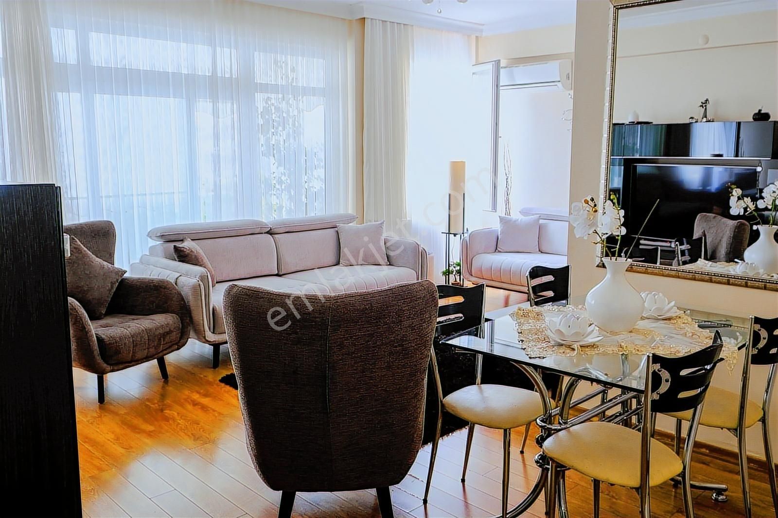 Karşıyaka Girne Caddesi 3+1 Satılık Daire - Görsel 10