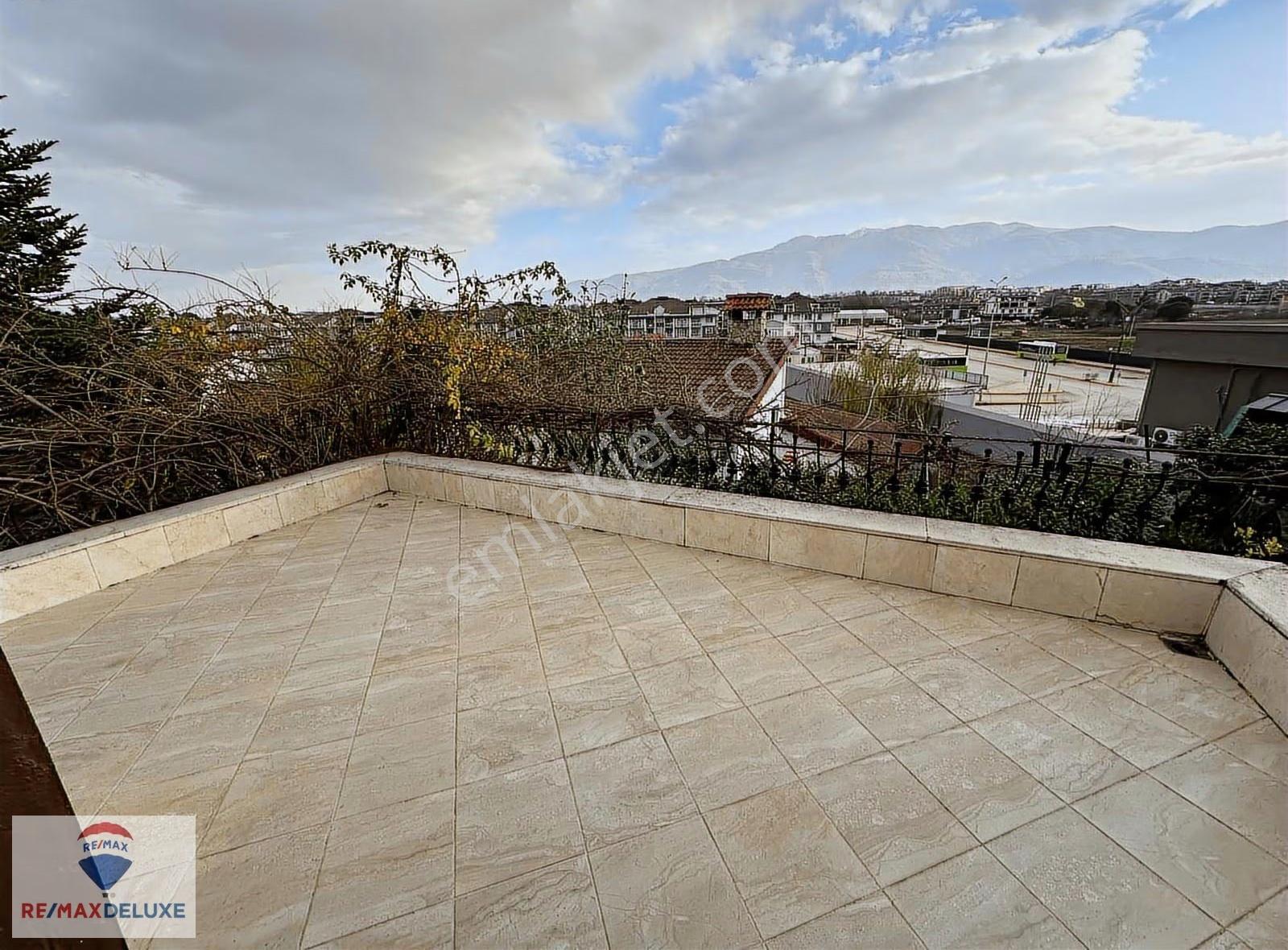 Kartepe Fsm İpekyolu Villalarında Satılık 5+1 300 M2 Lüks Vila - Görsel 27