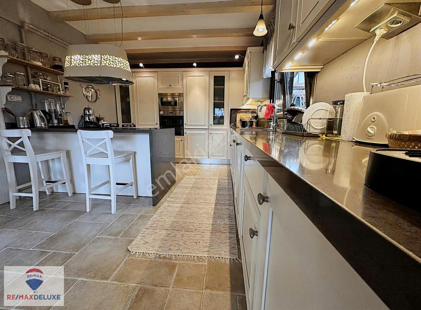 Kartepe Fsm İpekyolu Villalarında Satılık 5+1 300 M2 Lüks Vila - Görsel 13