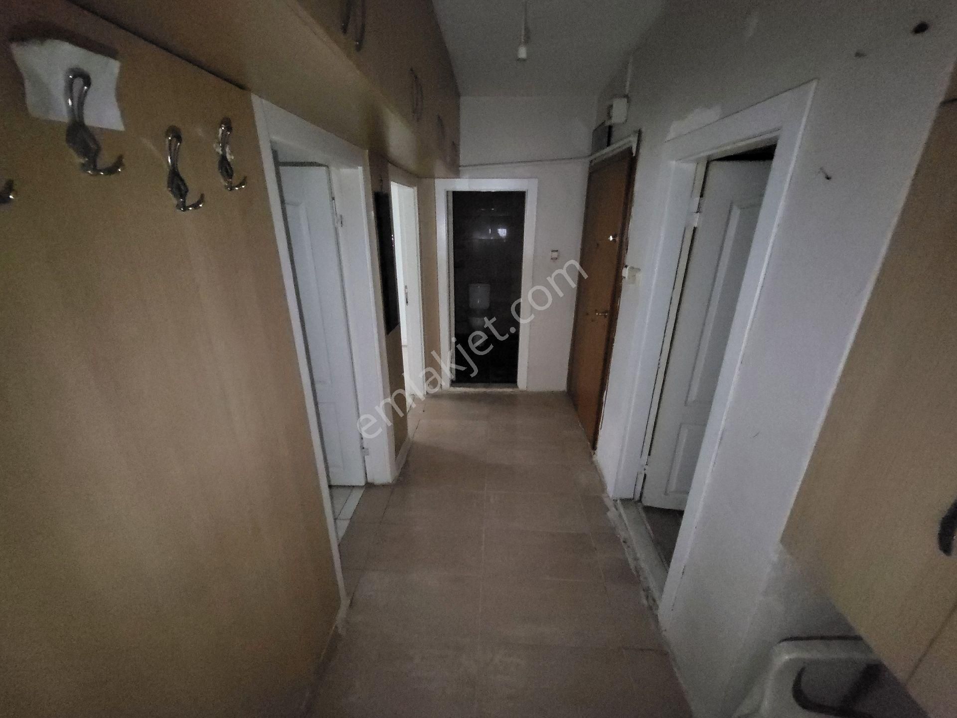 Ankara Etimesgut'ta Eşyalı Kiralık 2+1 Giriş Daire - Görsel 16