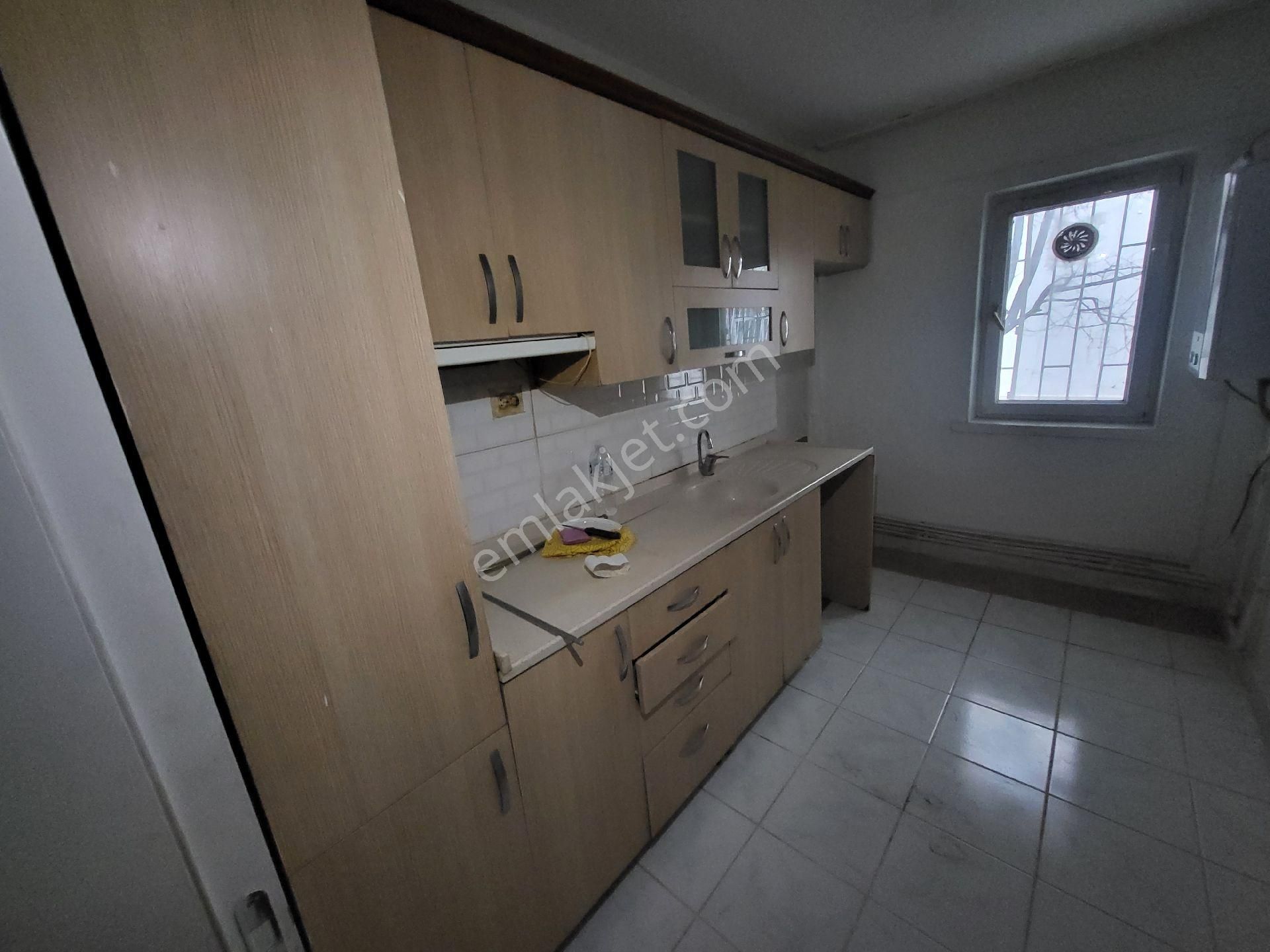 Ankara Etimesgut'ta Eşyalı Kiralık 2+1 Giriş Daire - Görsel 15