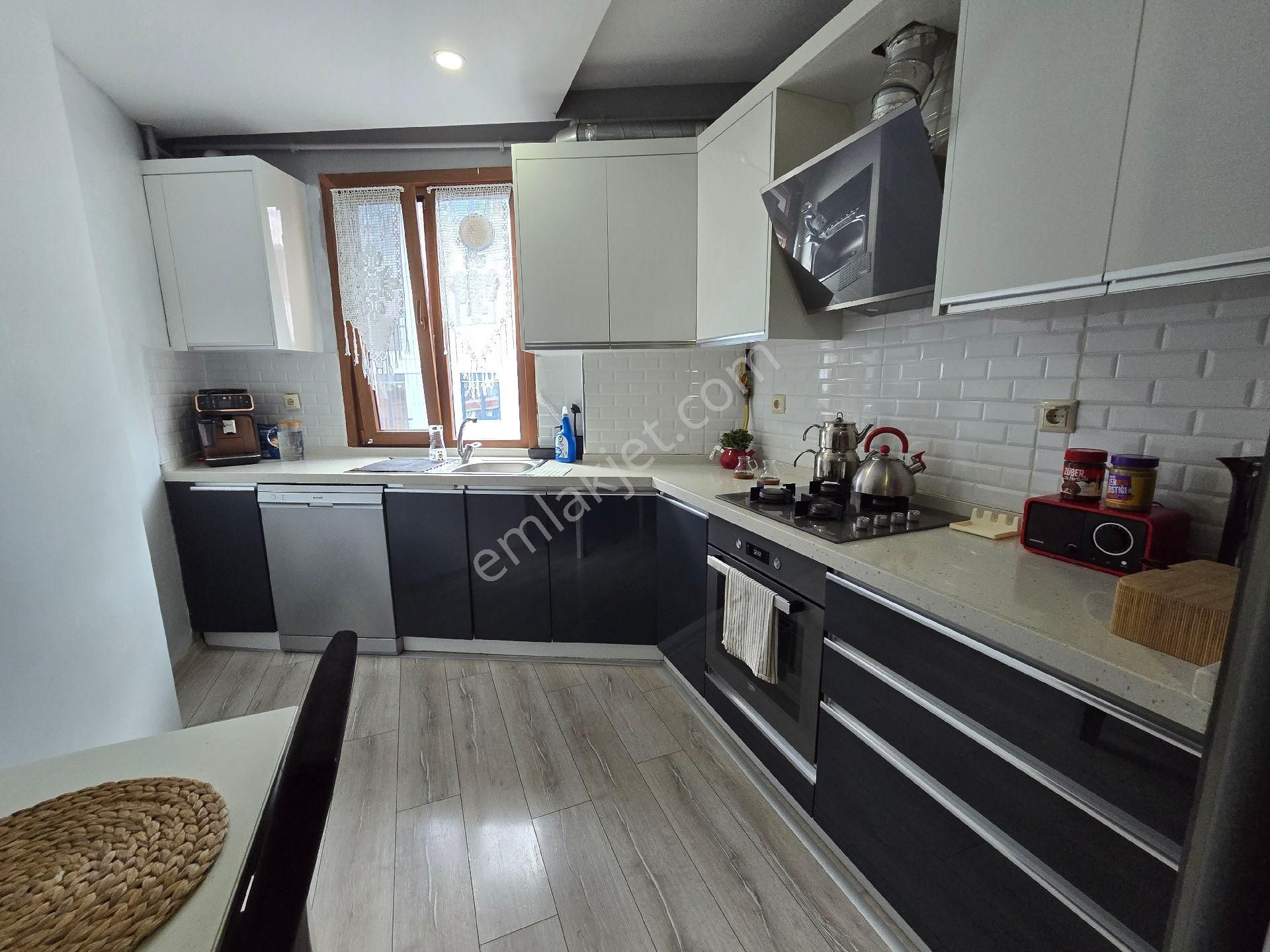 Maltepede 3+2 Geniş Satılık Daire - Görsel 28