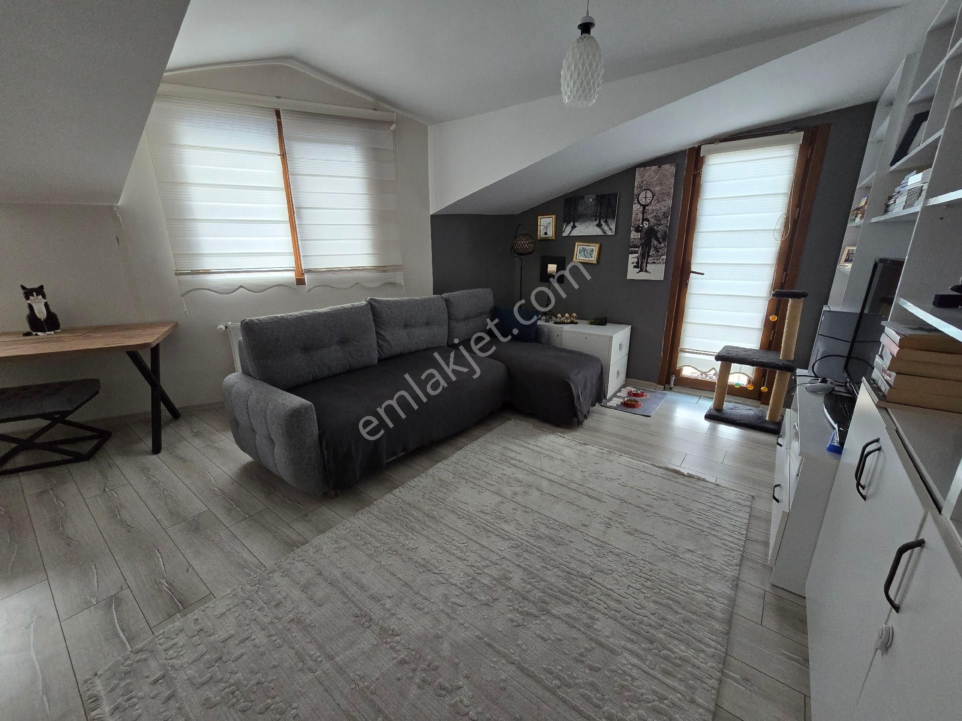 Maltepede 3+2 Geniş Satılık Daire - Görsel 17