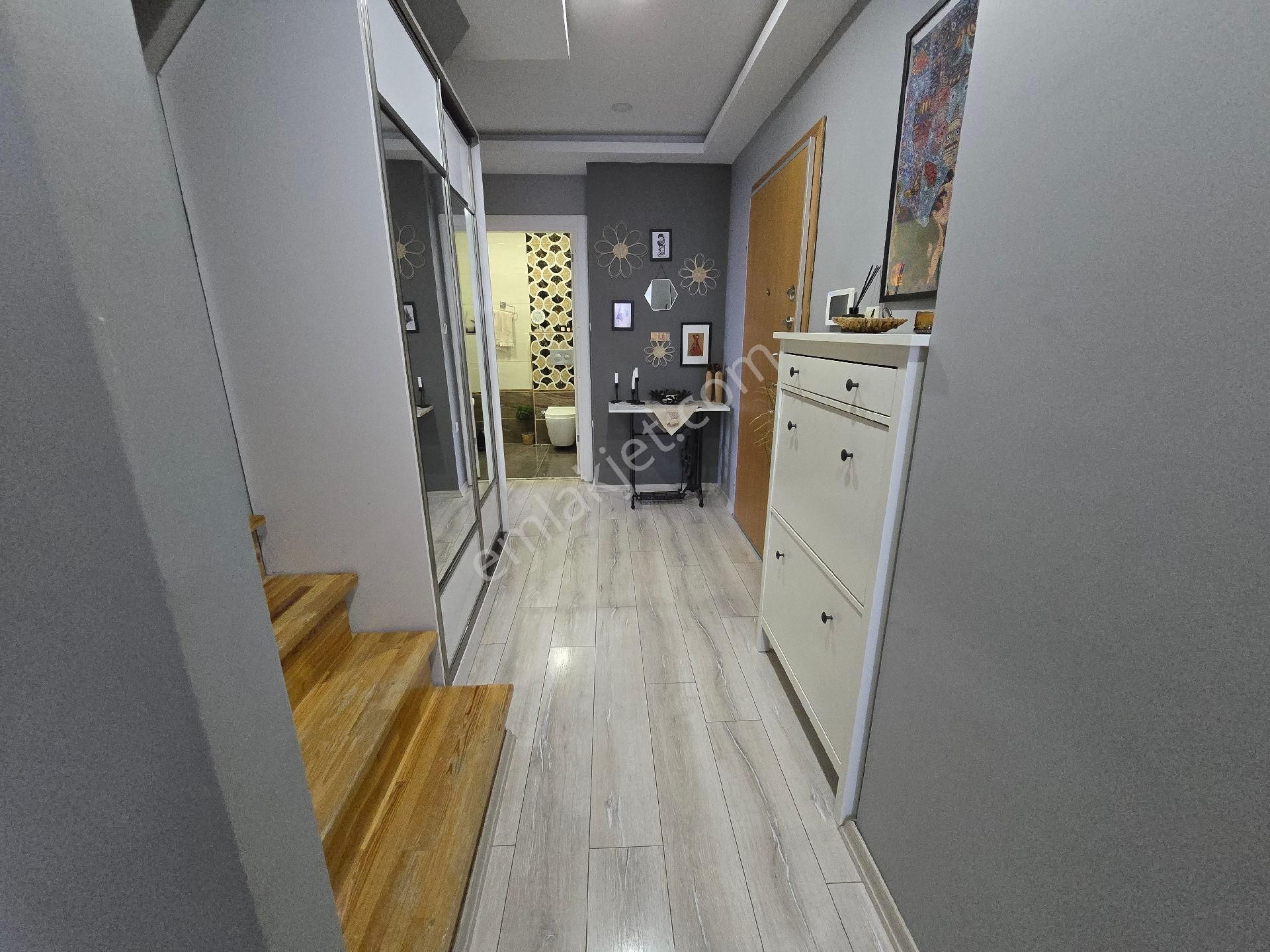 Maltepede 3+2 Geniş Satılık Daire - Görsel 27