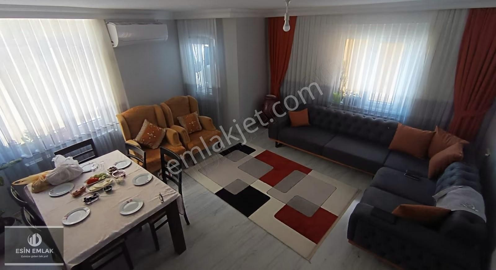 Ahmet Yesevide Son Durakların Orada Geniş Satılık 3+1