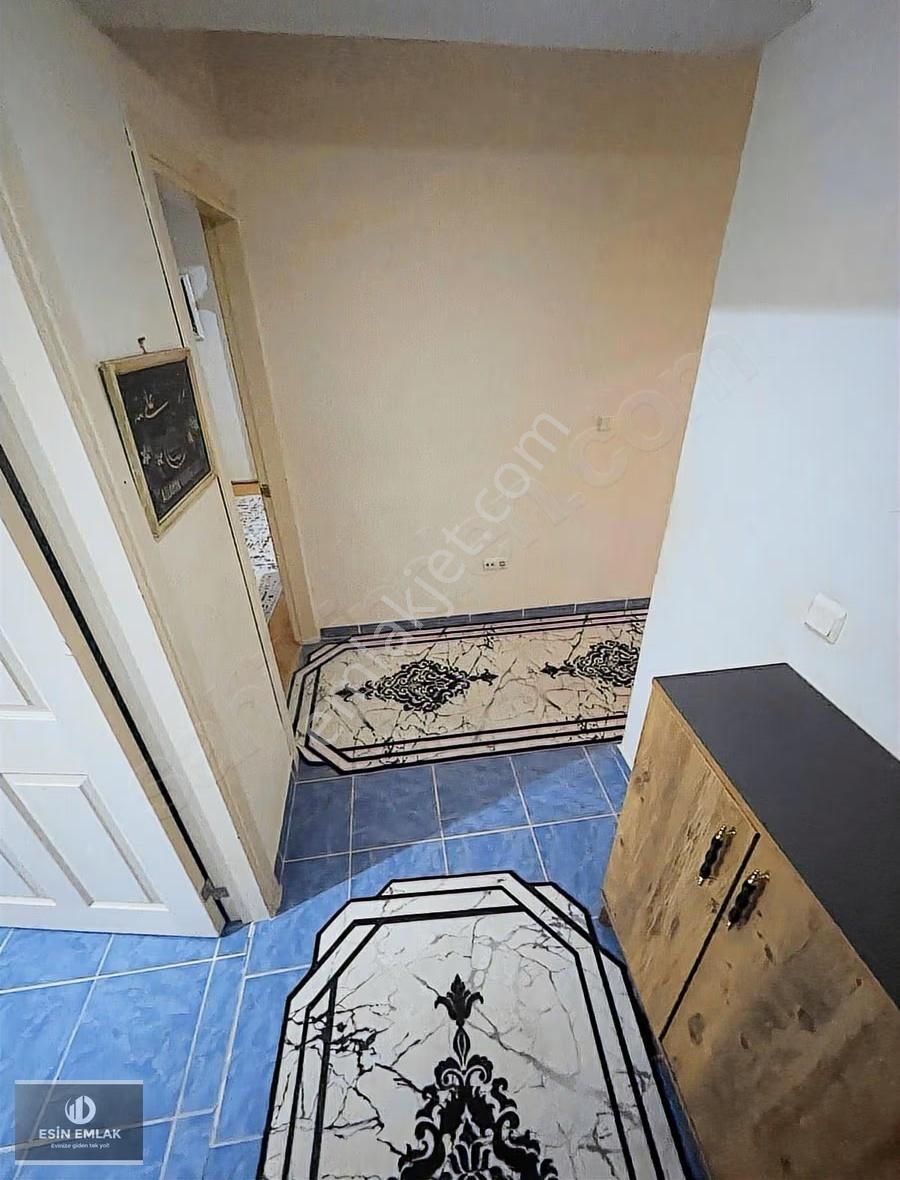 Esenyalı Fatih Camiinin Orada Geniş 2+1 Yüksek Giriş Daire - Görsel 5