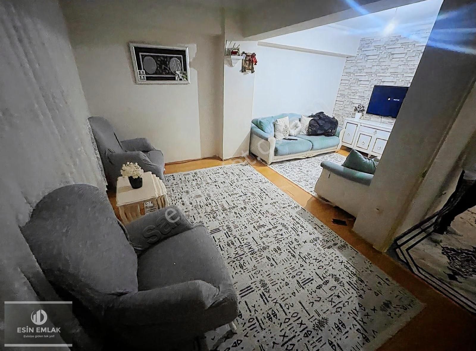 Esenyalı Fatih Camiinin Orada Geniş 2+1 Yüksek Giriş Daire - Görsel 6