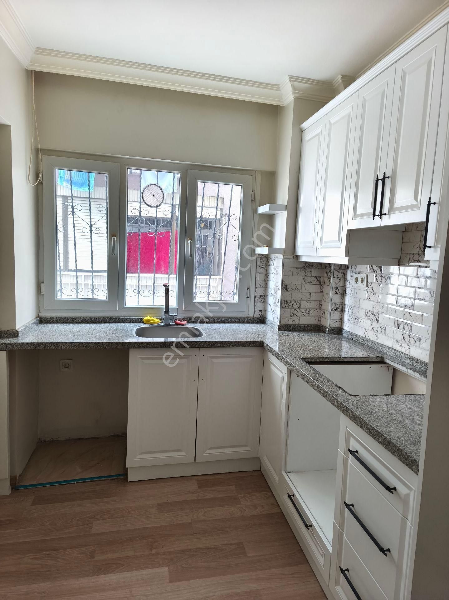 Ordu Caddesinde 2+1 İçi Yapılı Masrafsız Arakat Doğalgazlı - Görsel 9