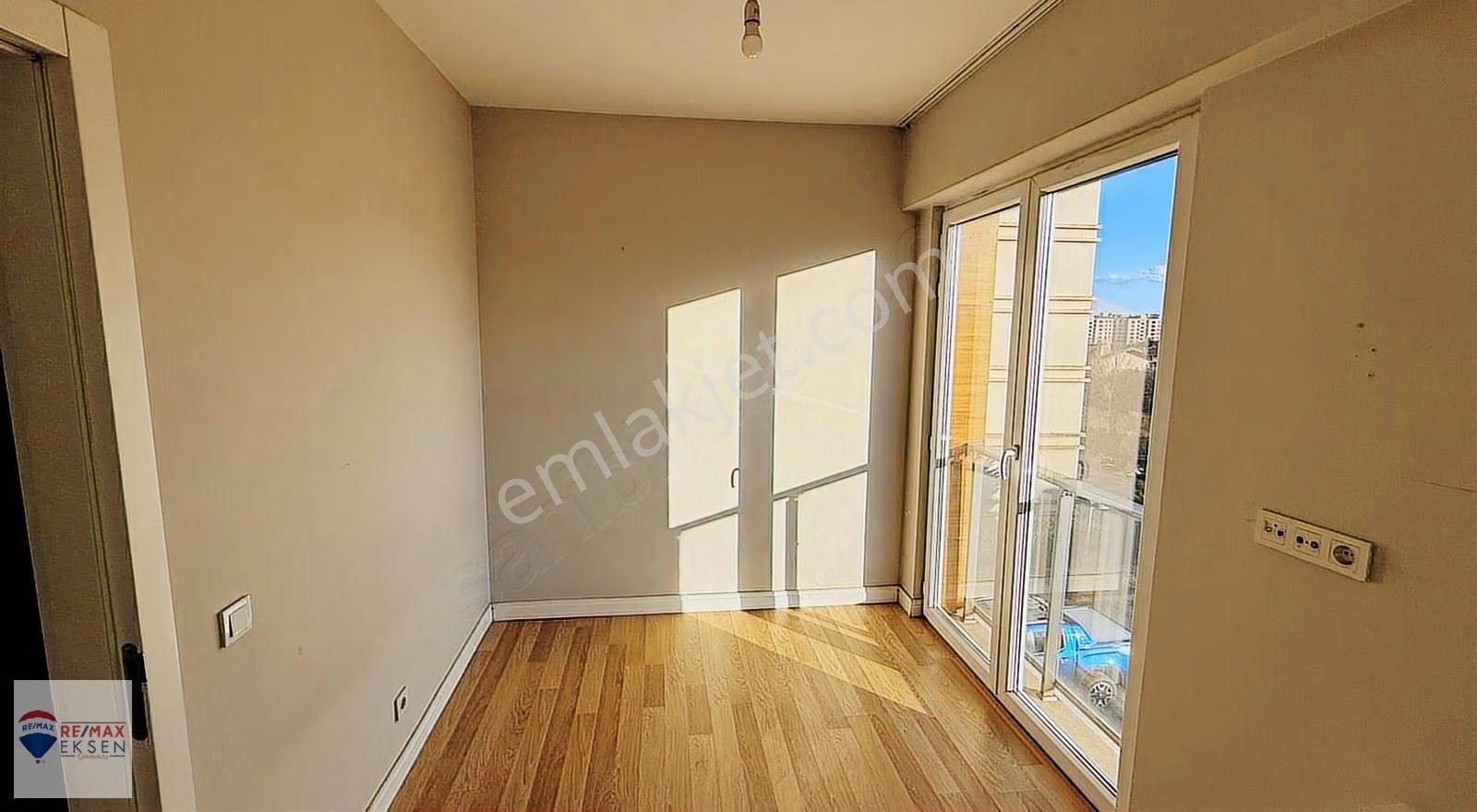 Sur Yapı Metrogarden Uzmanı Leyla Şimşek 2+1 85m² Boş Daire - Görsel 21
