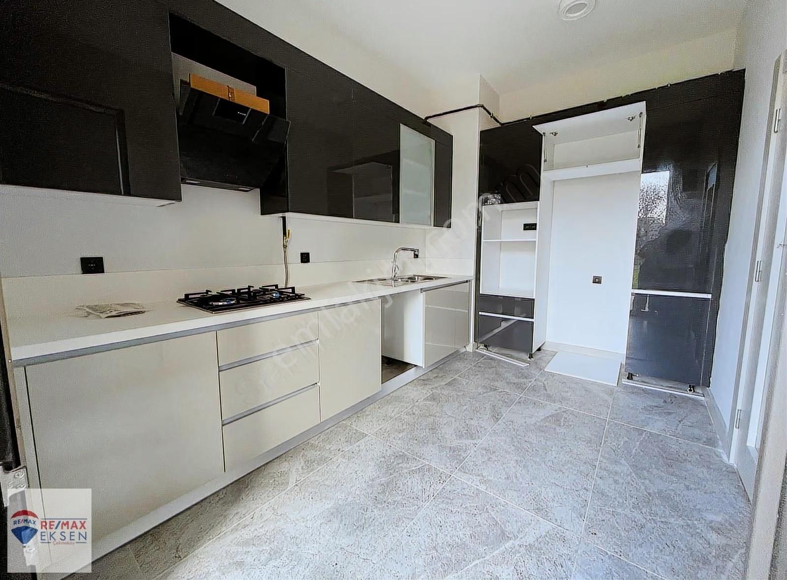 Emlak Konut Çınarköy Nesrin Akyıldız Bahçeli Kiralık 2+1 Daire - Görsel 10
