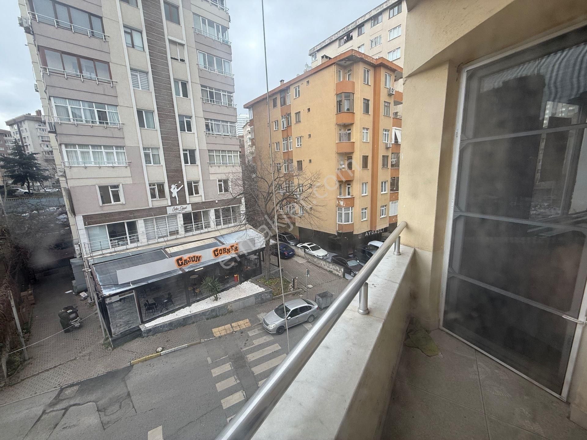 Merdivenköy De Yatırım Değeri Yüksek 2+1 Satılık Daire - Görsel 10