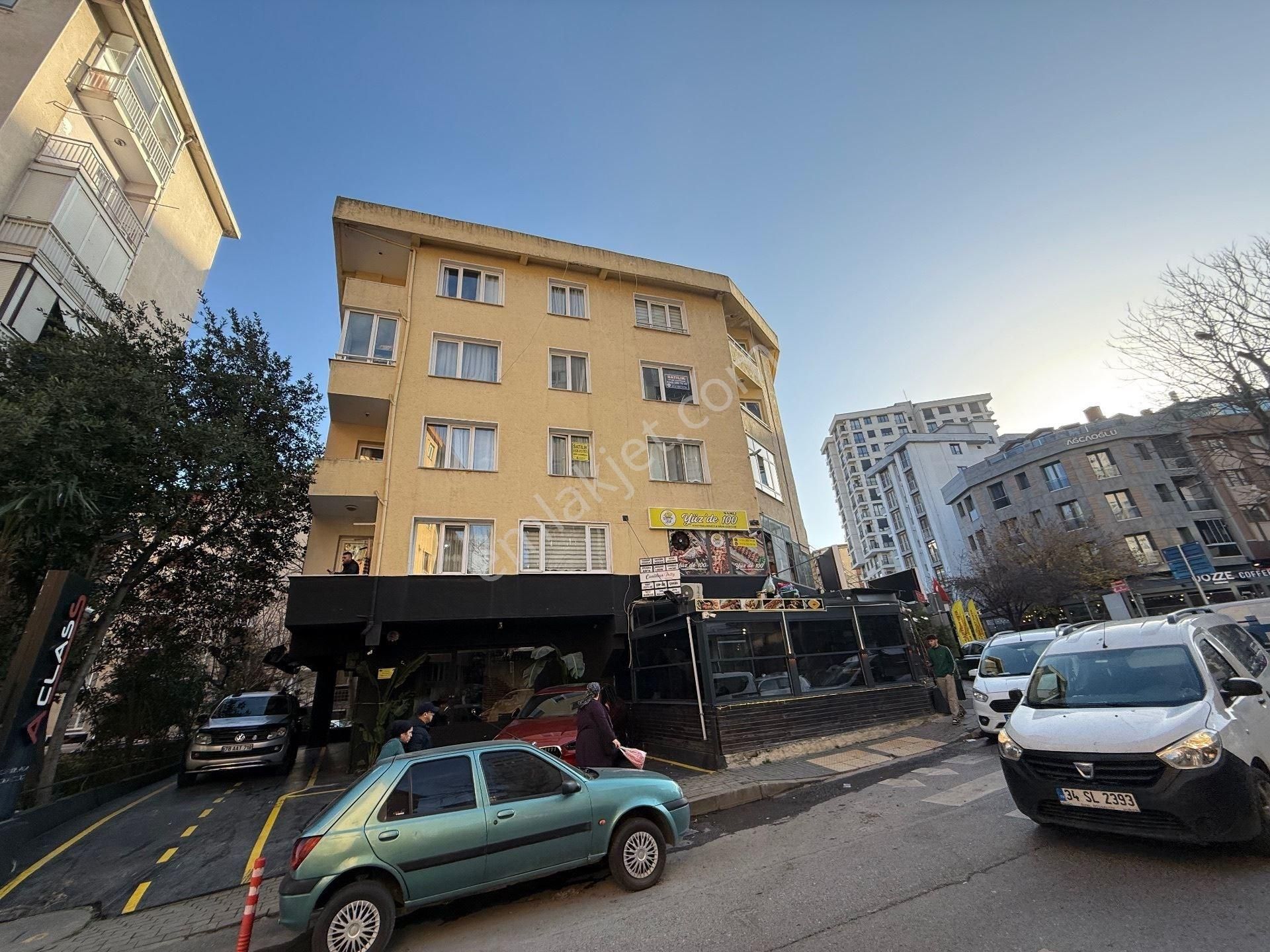 Merdivenköy De Yatırım Değeri Yüksek 2+1 Satılık Daire