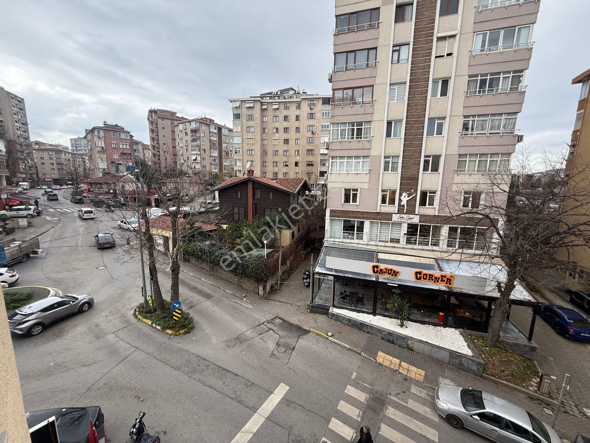 Merdivenköy De Yatırım Değeri Yüksek 2+1 Satılık Daire - Görsel 30