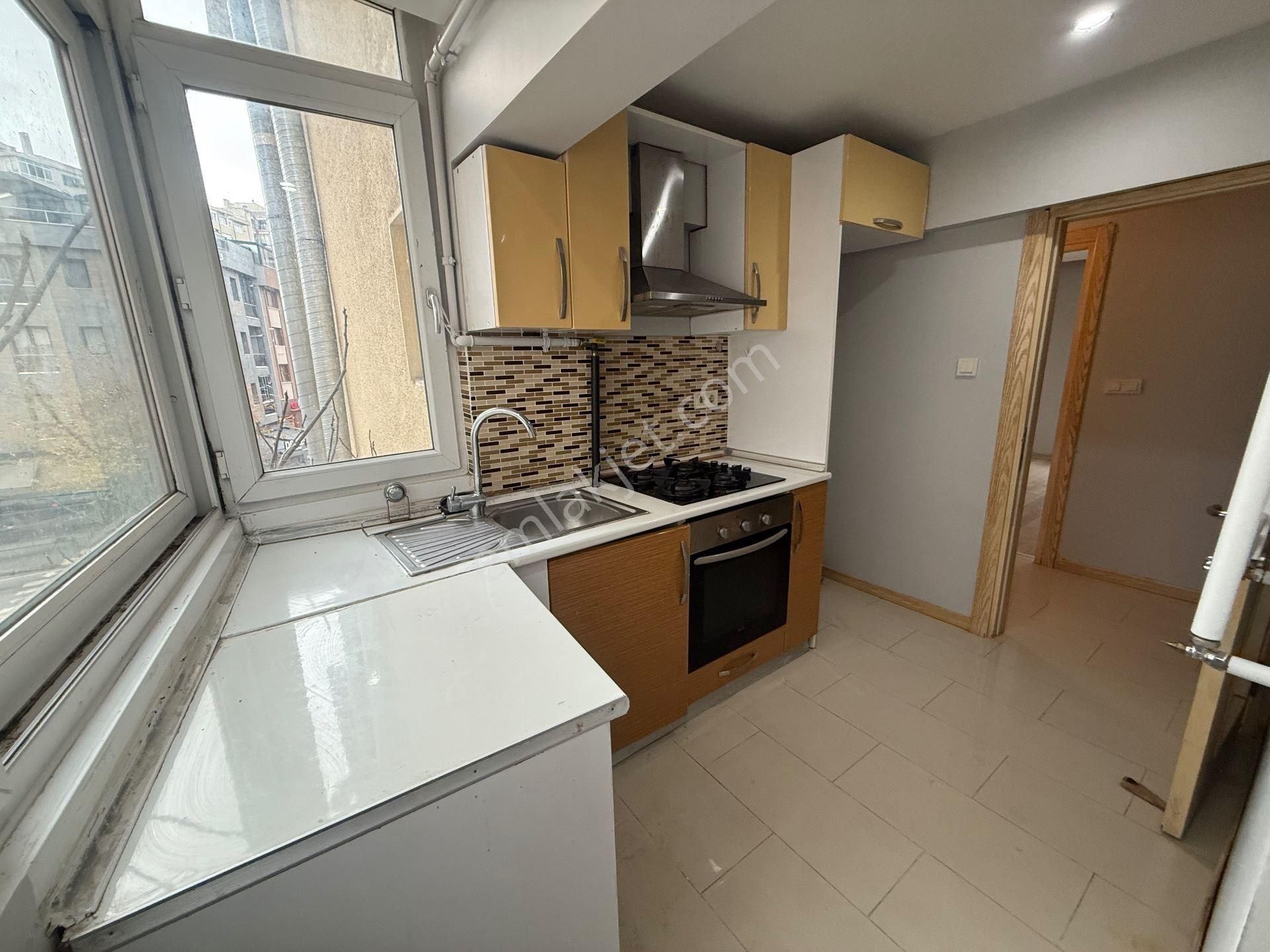 Merdivenköy De Yatırım Değeri Yüksek 2+1 Satılık Daire - Görsel 22