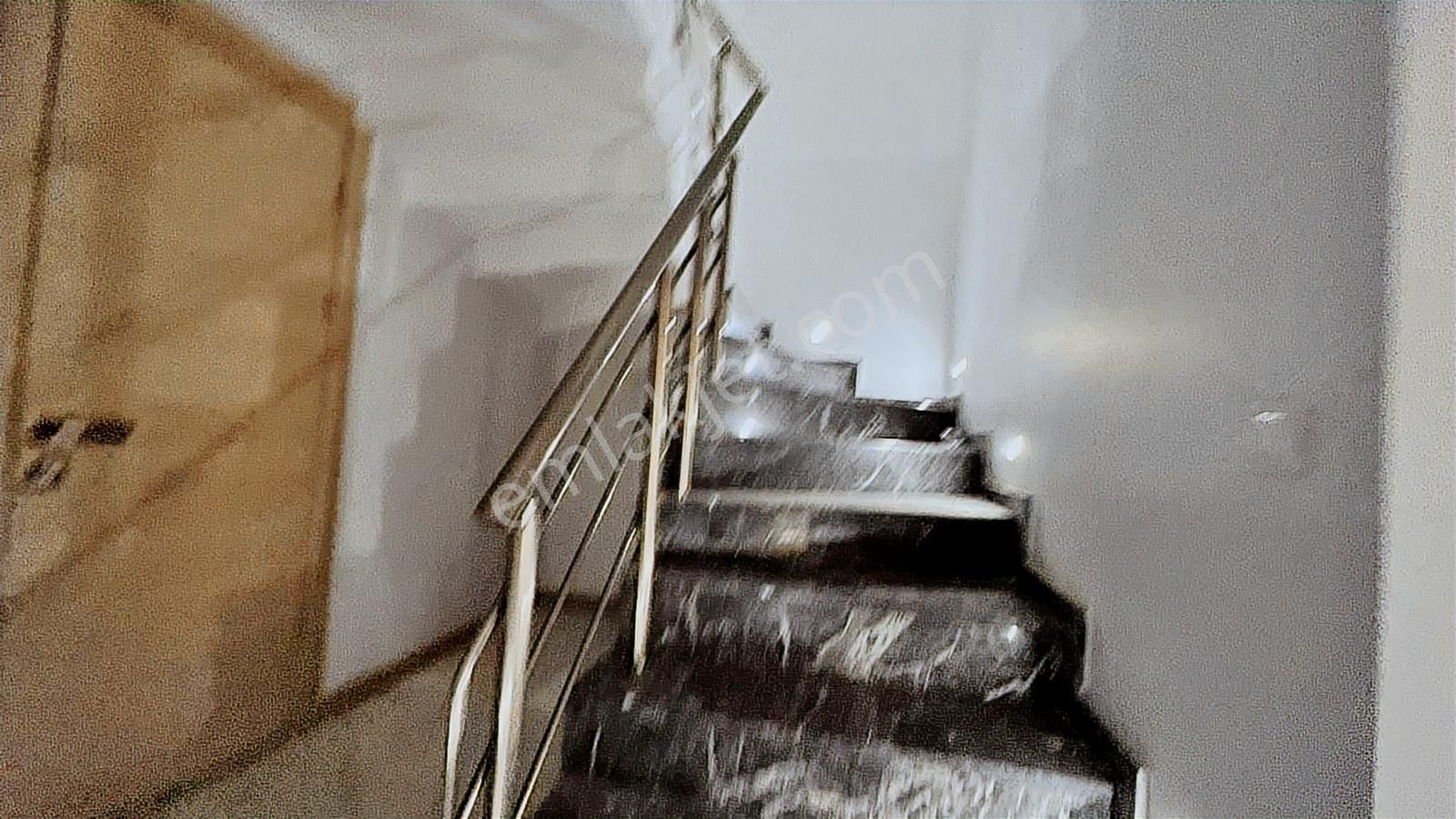 Karşıyakada Satılık Dubleks Daire 4+2 Nergiz Oturuma Hazır - Görsel 30