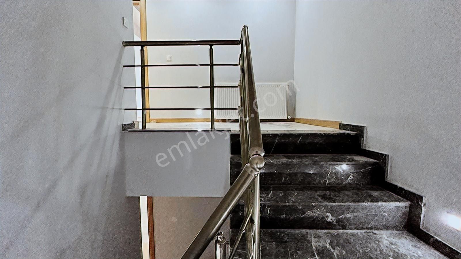 Karşıyakada Satılık Dubleks Daire 4+2 Nergiz Oturuma Hazır - Görsel 29