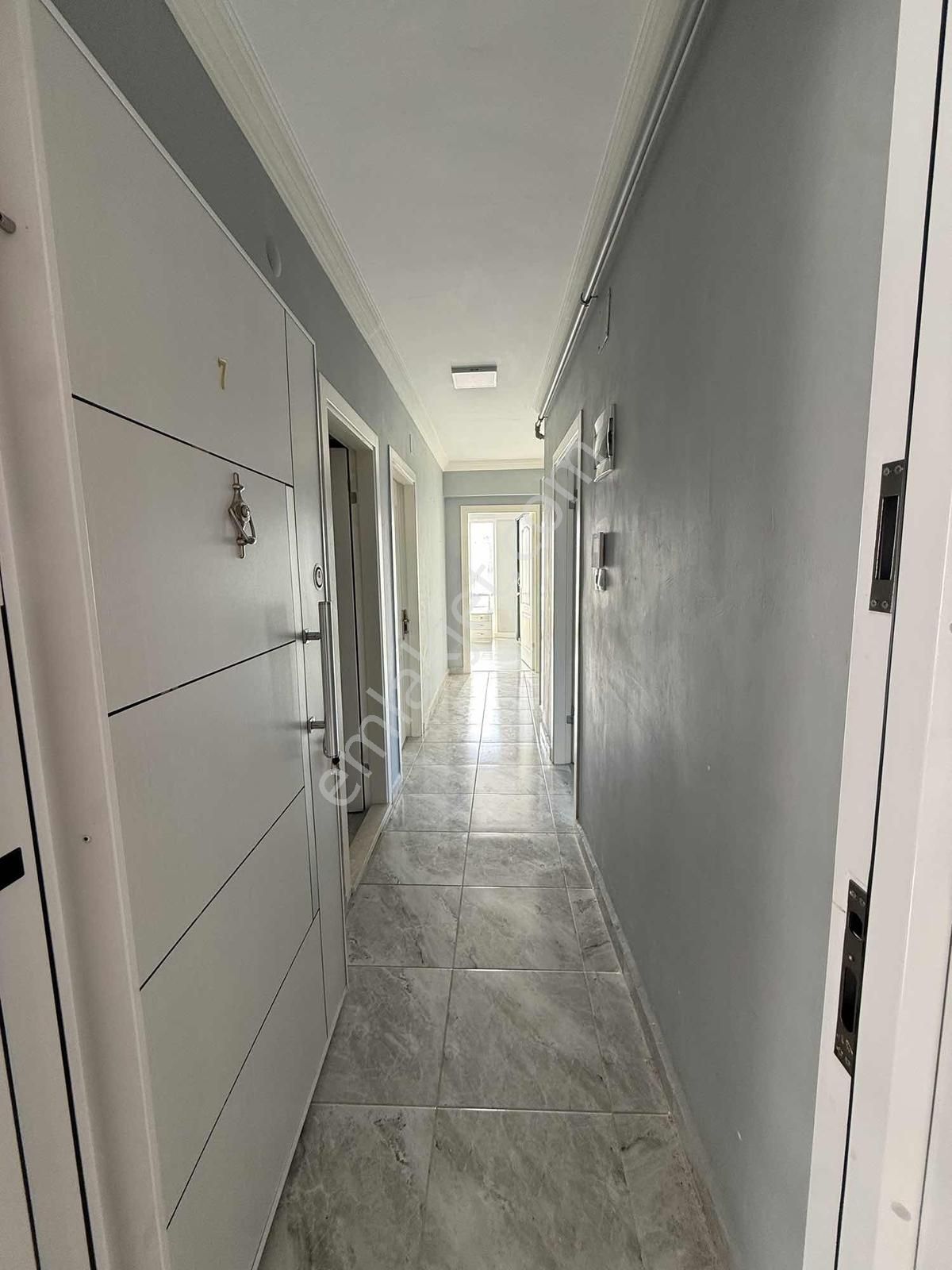 Okul Yakınında, Güney Cephe 4'üncü Kat 2+1 Asansörlü Daire - Görsel 2