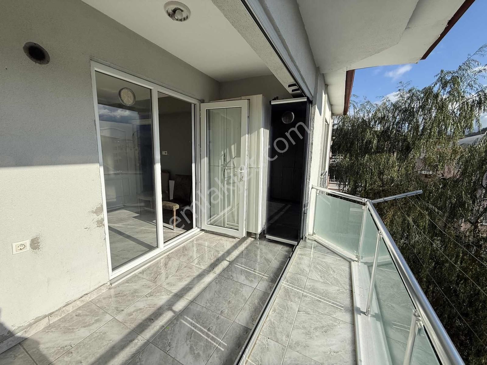 Okul Yakınında, Güney Cephe 4'üncü Kat 2+1 Asansörlü Daire - Görsel 9