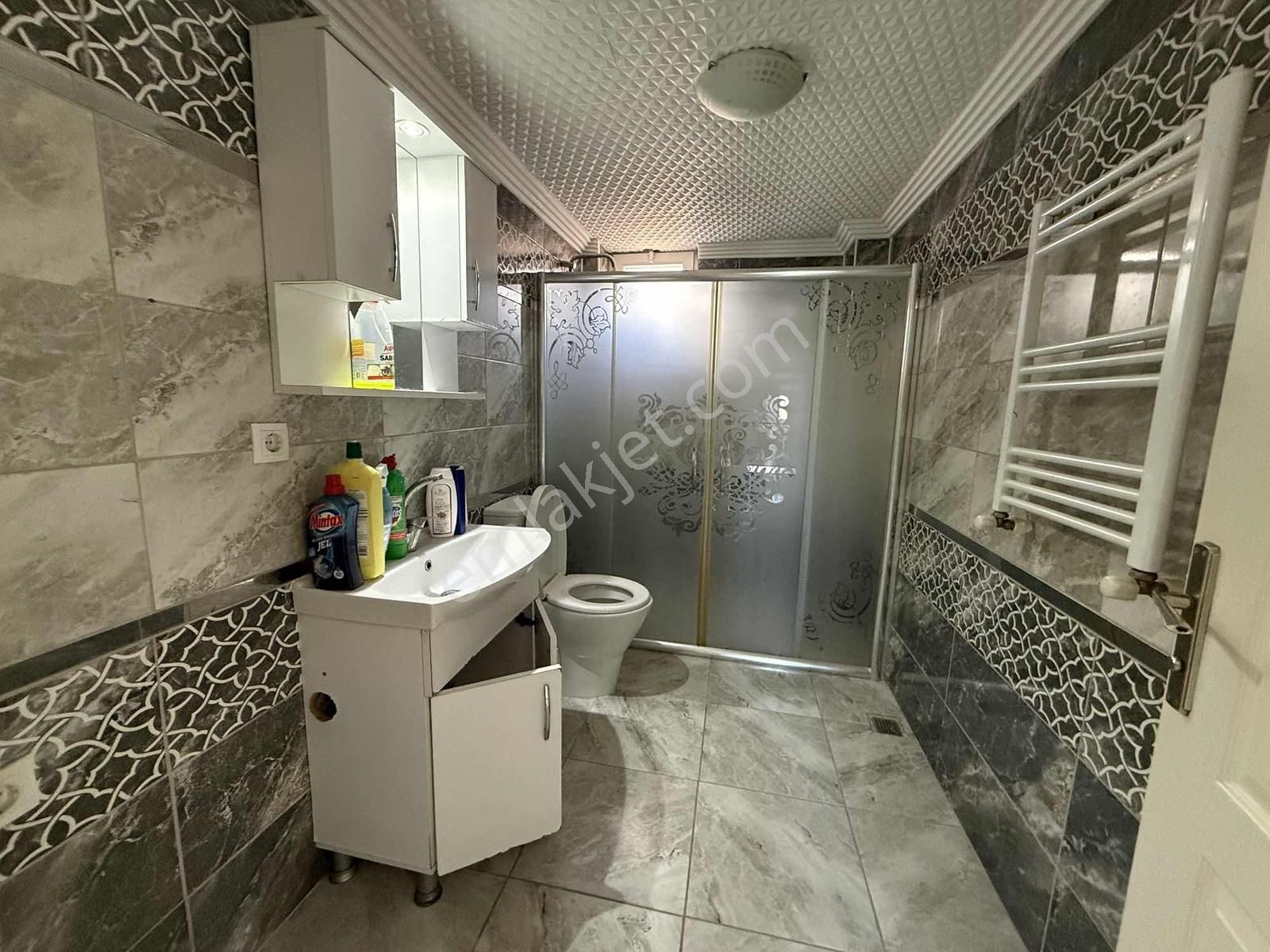 Okul Yakınında, Güney Cephe 4'üncü Kat 2+1 Asansörlü Daire - Görsel 3